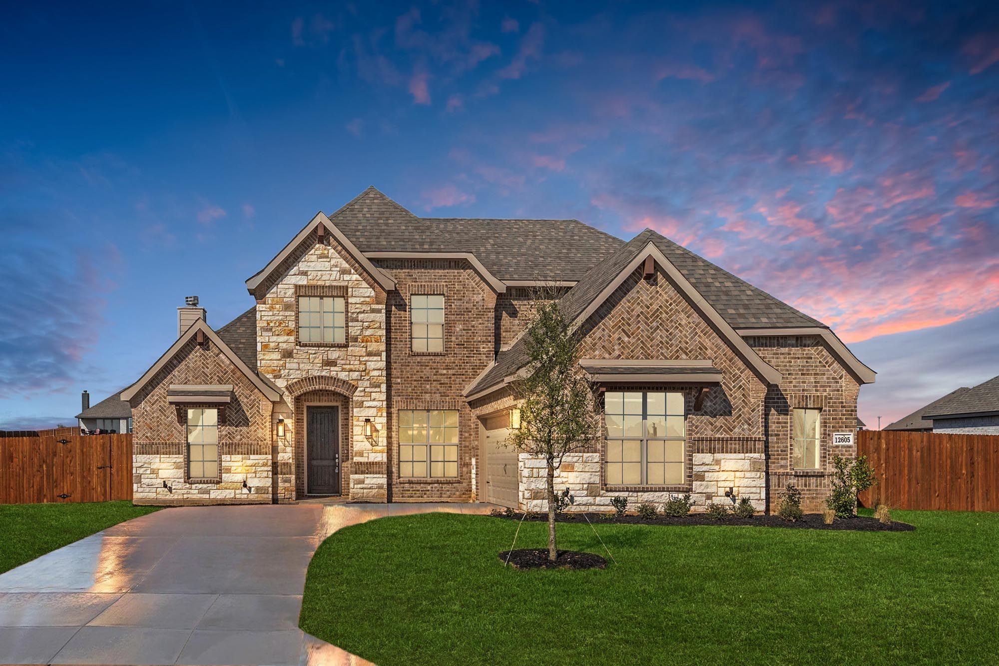Concept 2972 - Mockingbird Hills: Joshua, Texas - Risewell Homes