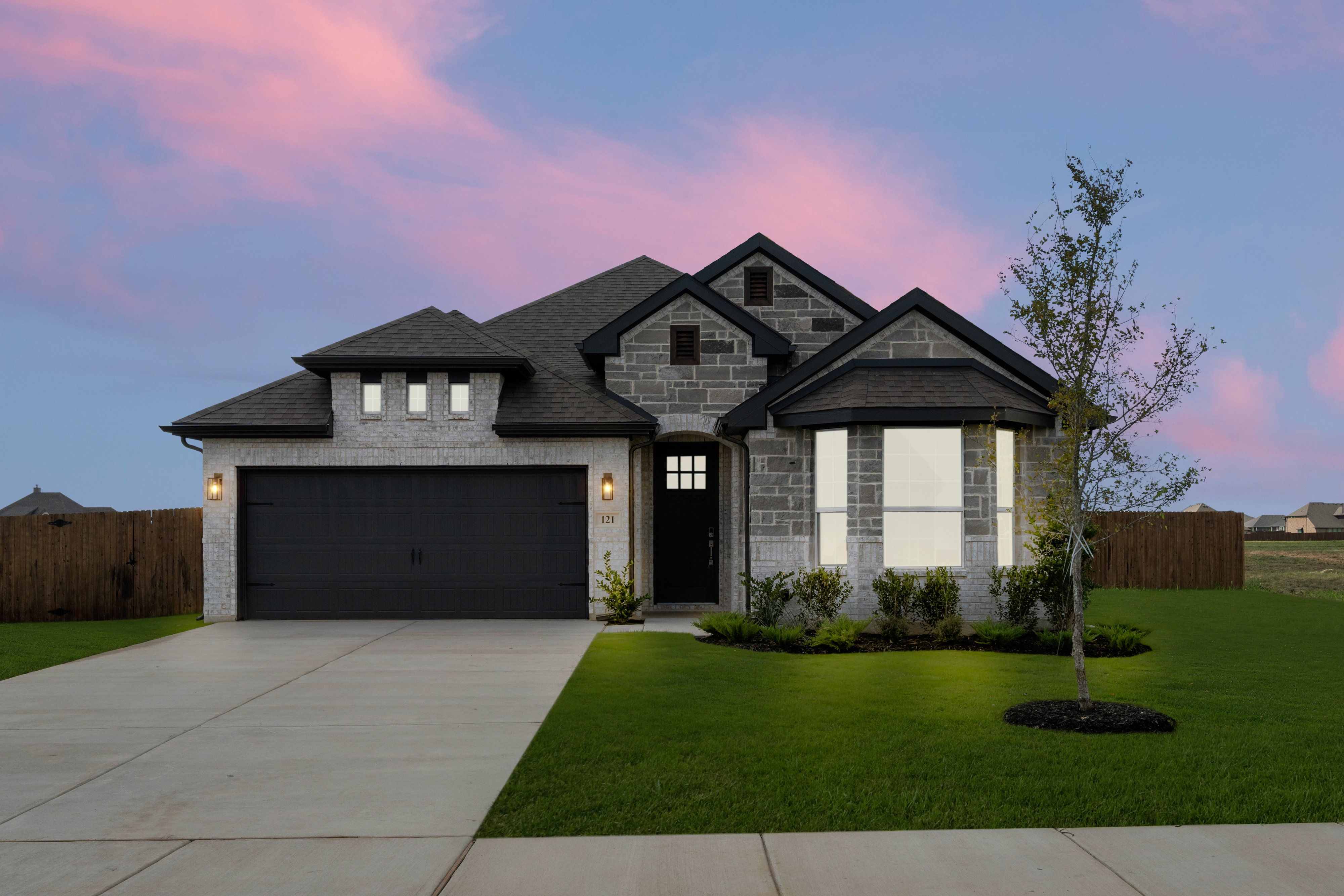 Concept 1841 - Coyote Crossing: Godley, Texas - Risewell Homes