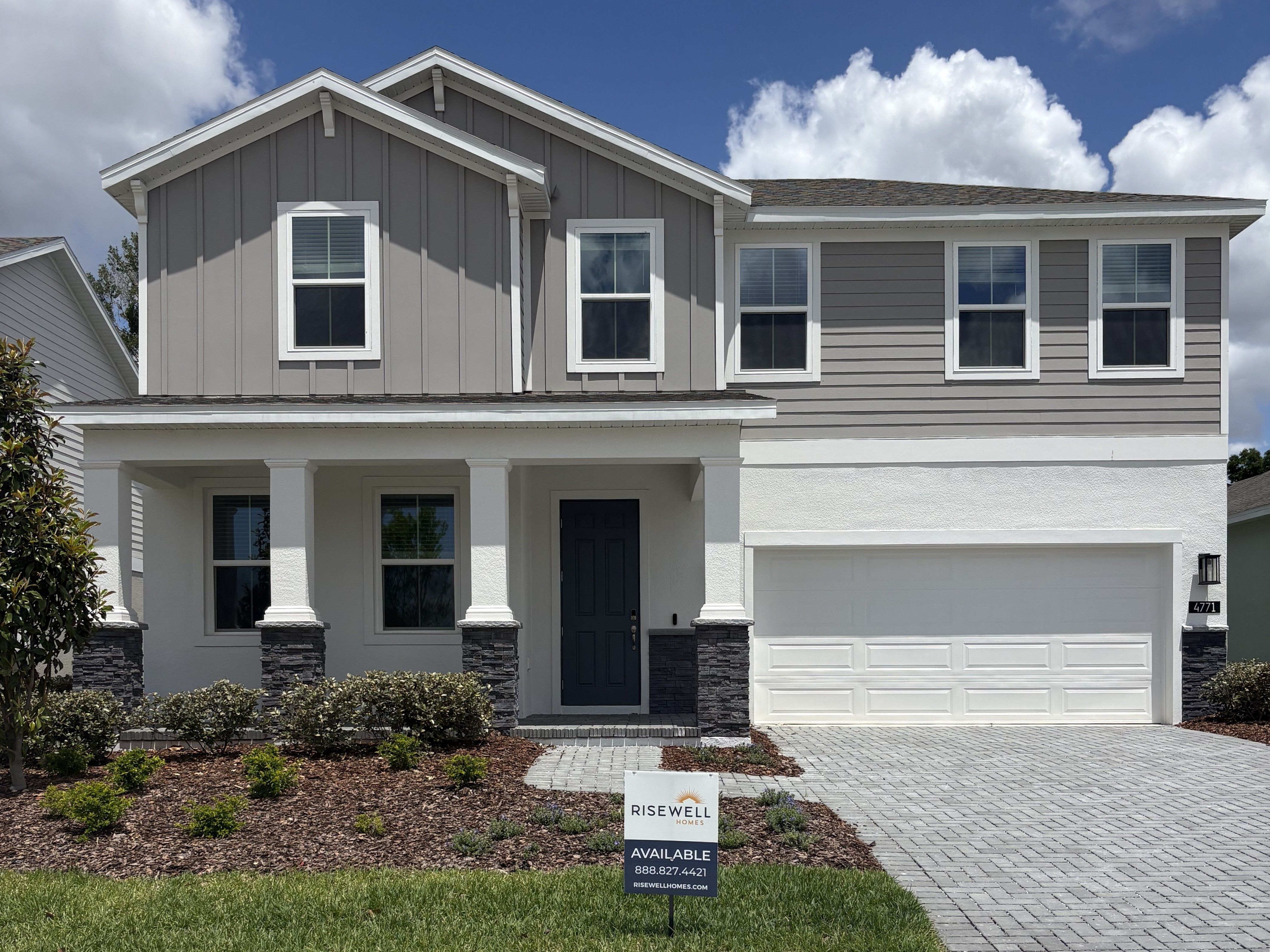 Oakview por Risewell Homes en Orlando Florida