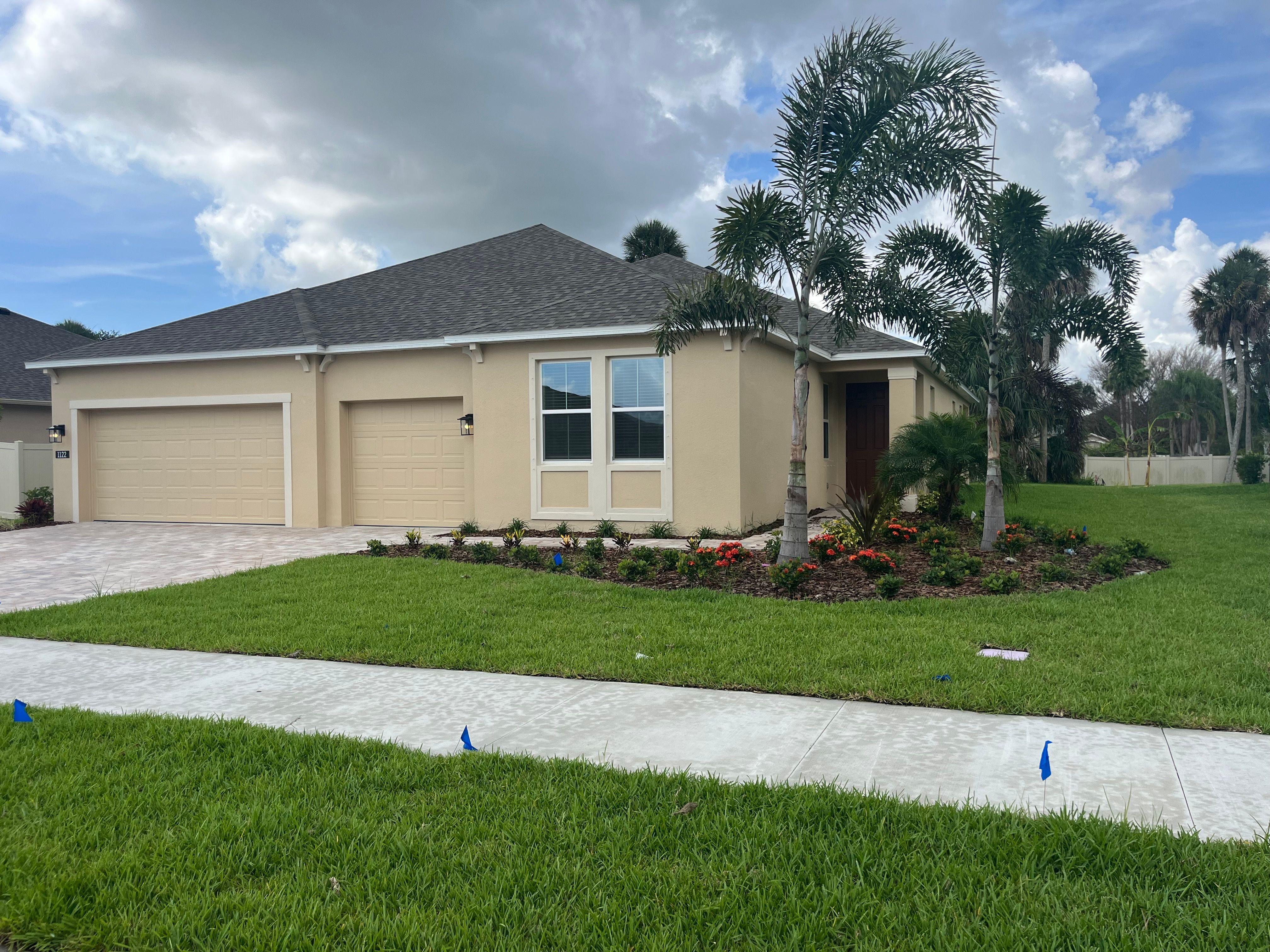 Longleaf - Country Club Estates: Palm Bay, Florida - Risewell Homes