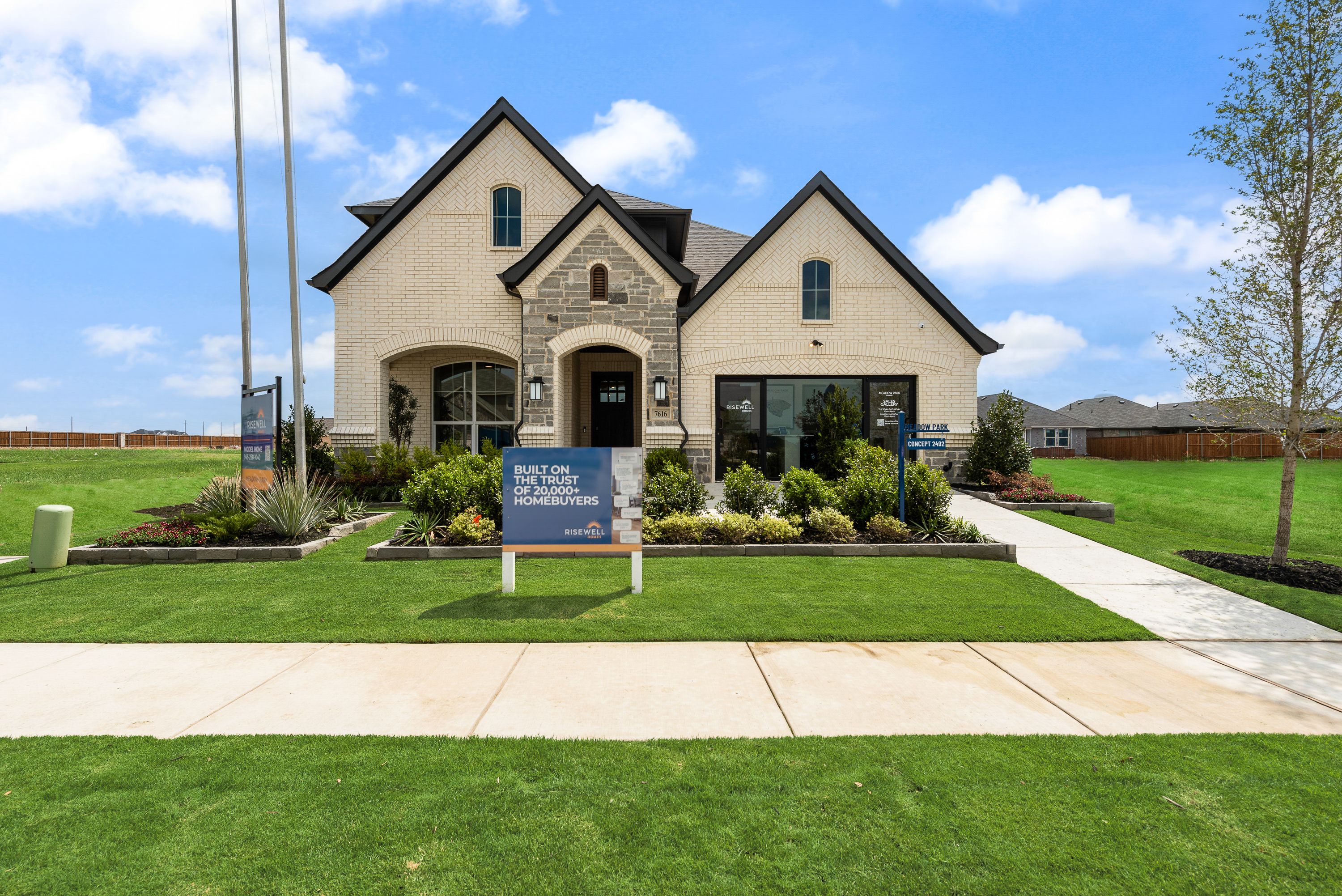 casa en Meadow Park at The Meadows por Risewell Homes