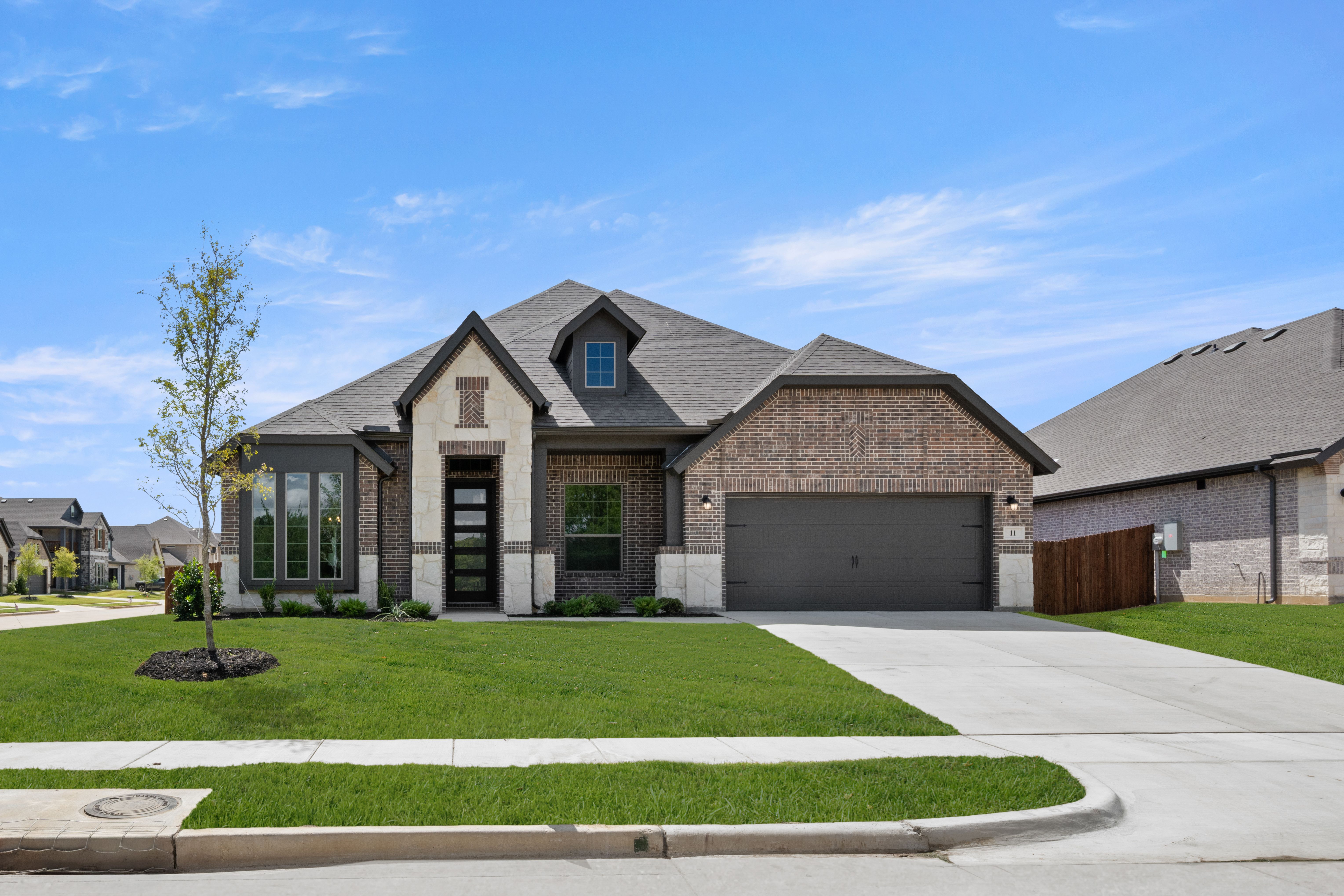Concept 2533 - Mockingbird Hills - Signature Series: Joshua, Texas - Risewell Homes