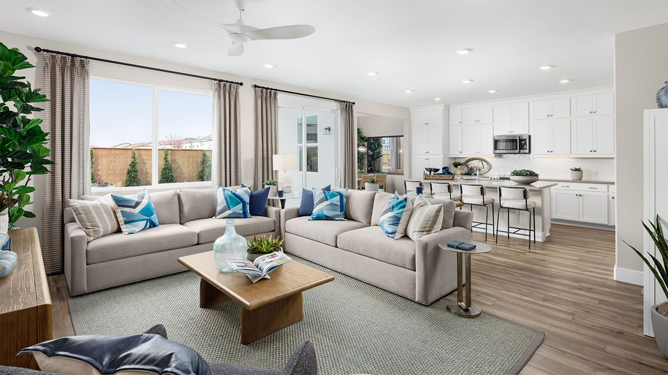 Great Room at Plan 3001, Villas at Arbor Ranch