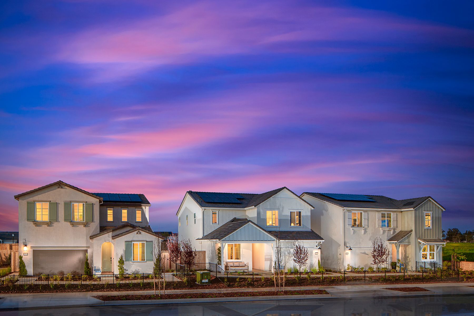 casa en The Chateaus at Natomas Landing por Risewell Homes