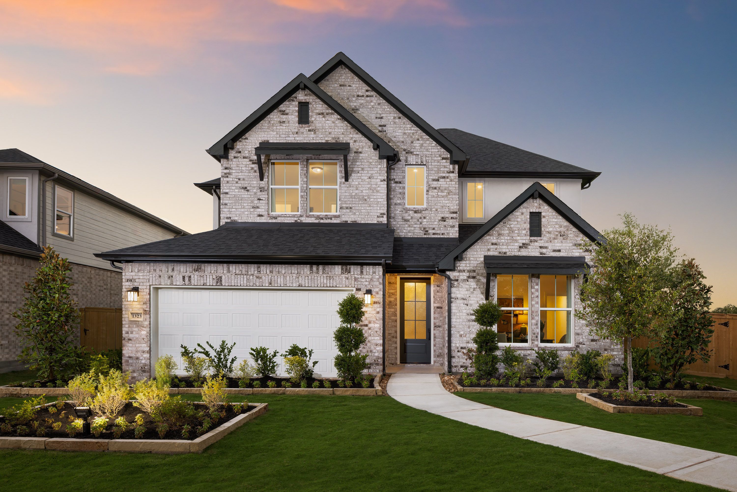 1323 N Yellow Rose Court (Rosalie)
