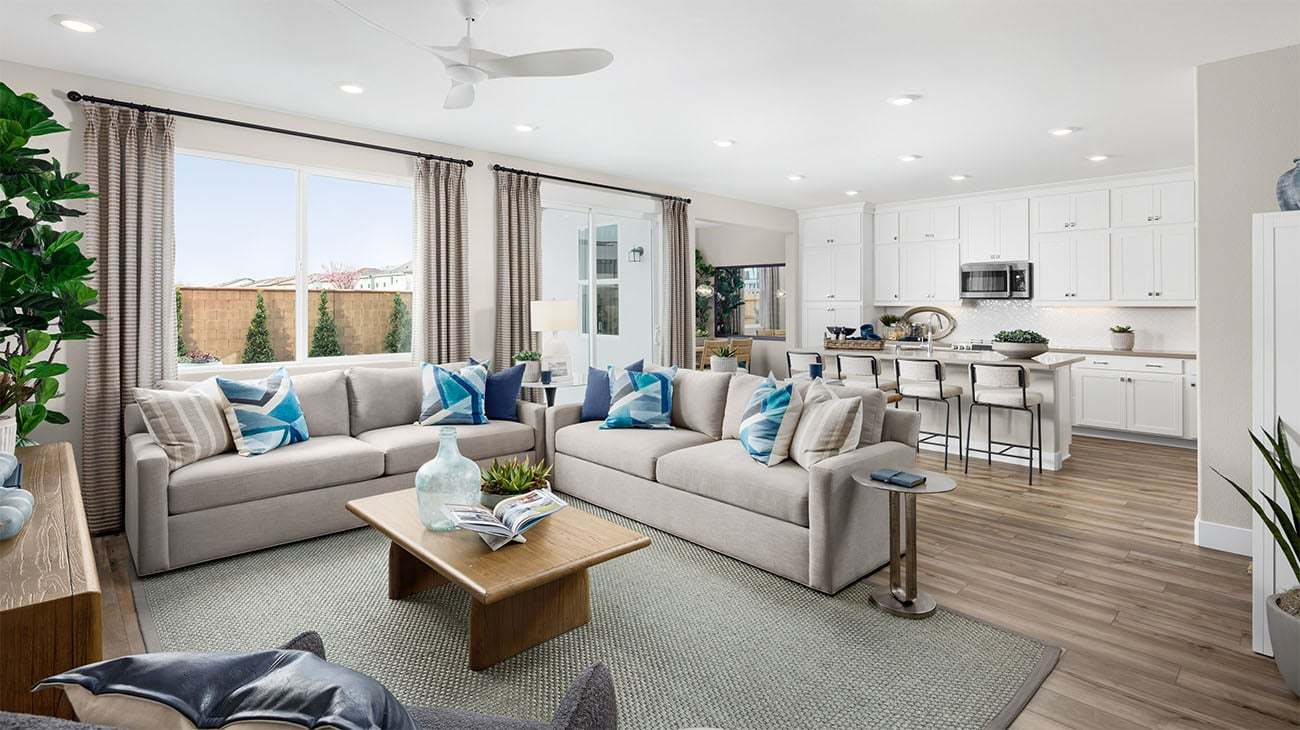 Great Room at Plan 3001, Villas at Arbor Ranch