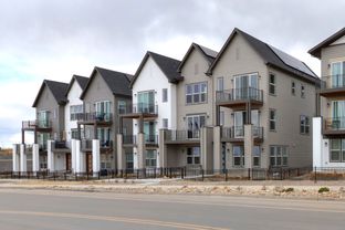Tempo - Lyric at RidgeGate: Lone Tree, Colorado - Thrive Home Builders