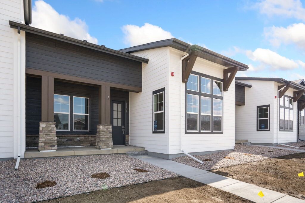 2978 Fleet Drive #2 (Bloom) Image