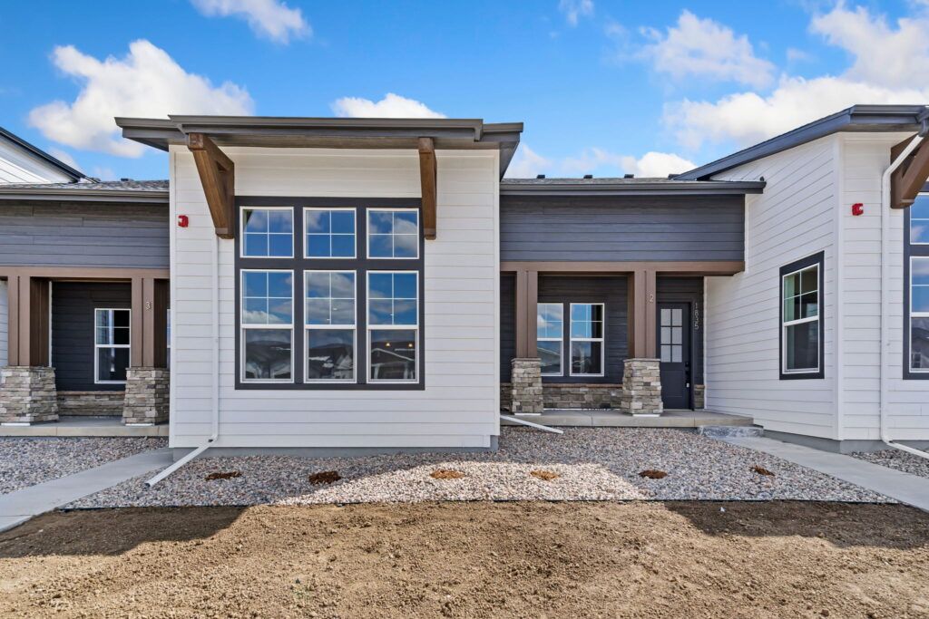 2978 Fleet Drive #3 (Bloom) Image