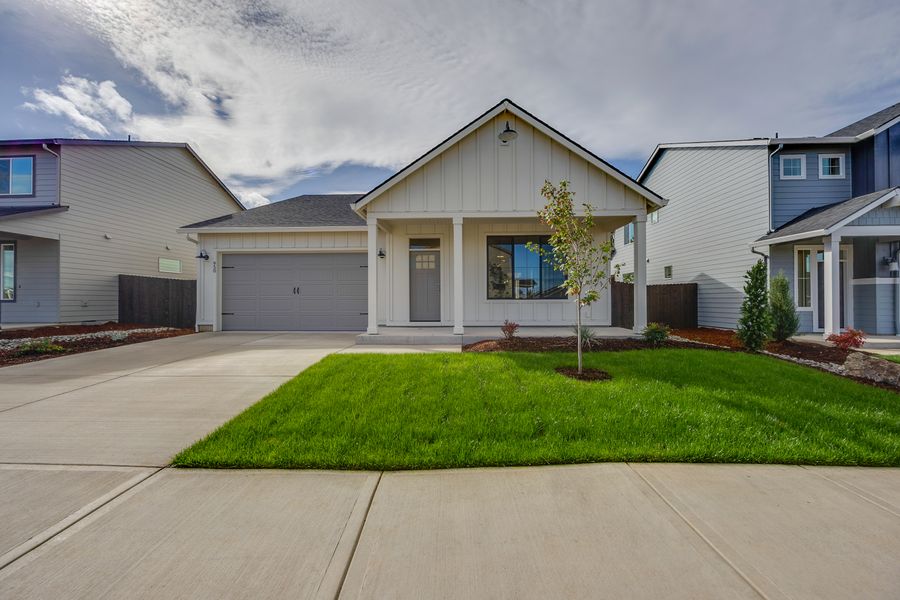 950 RW Fletcher St (Brier)