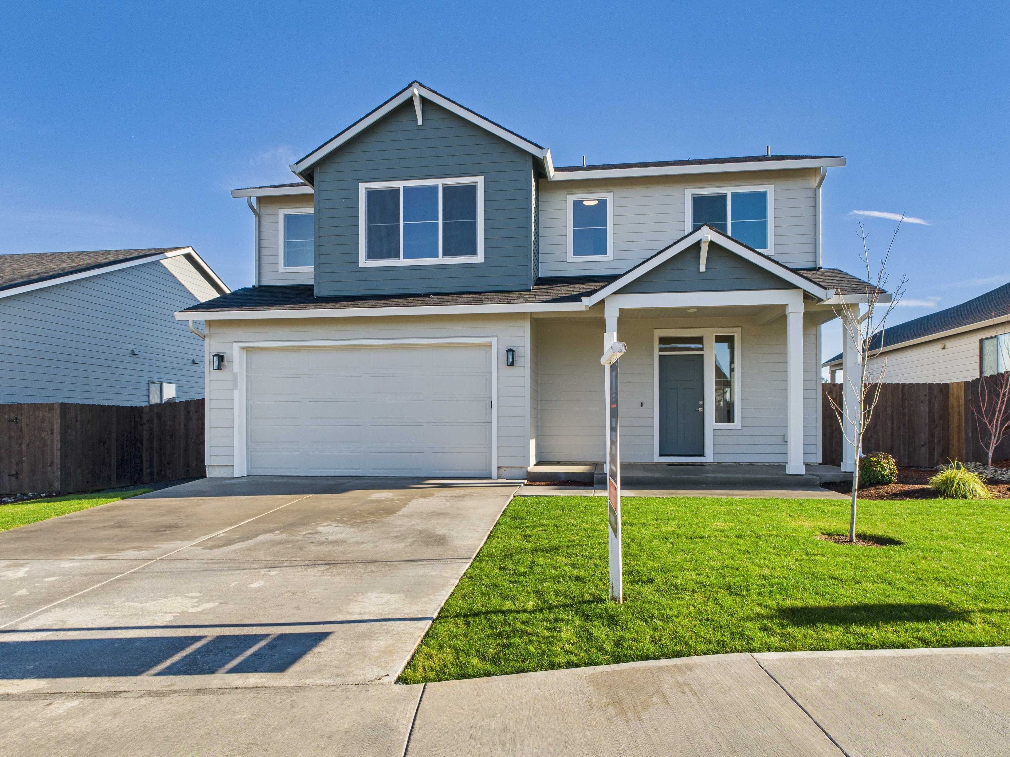 404 Pagget Ave (Alderwood) Image