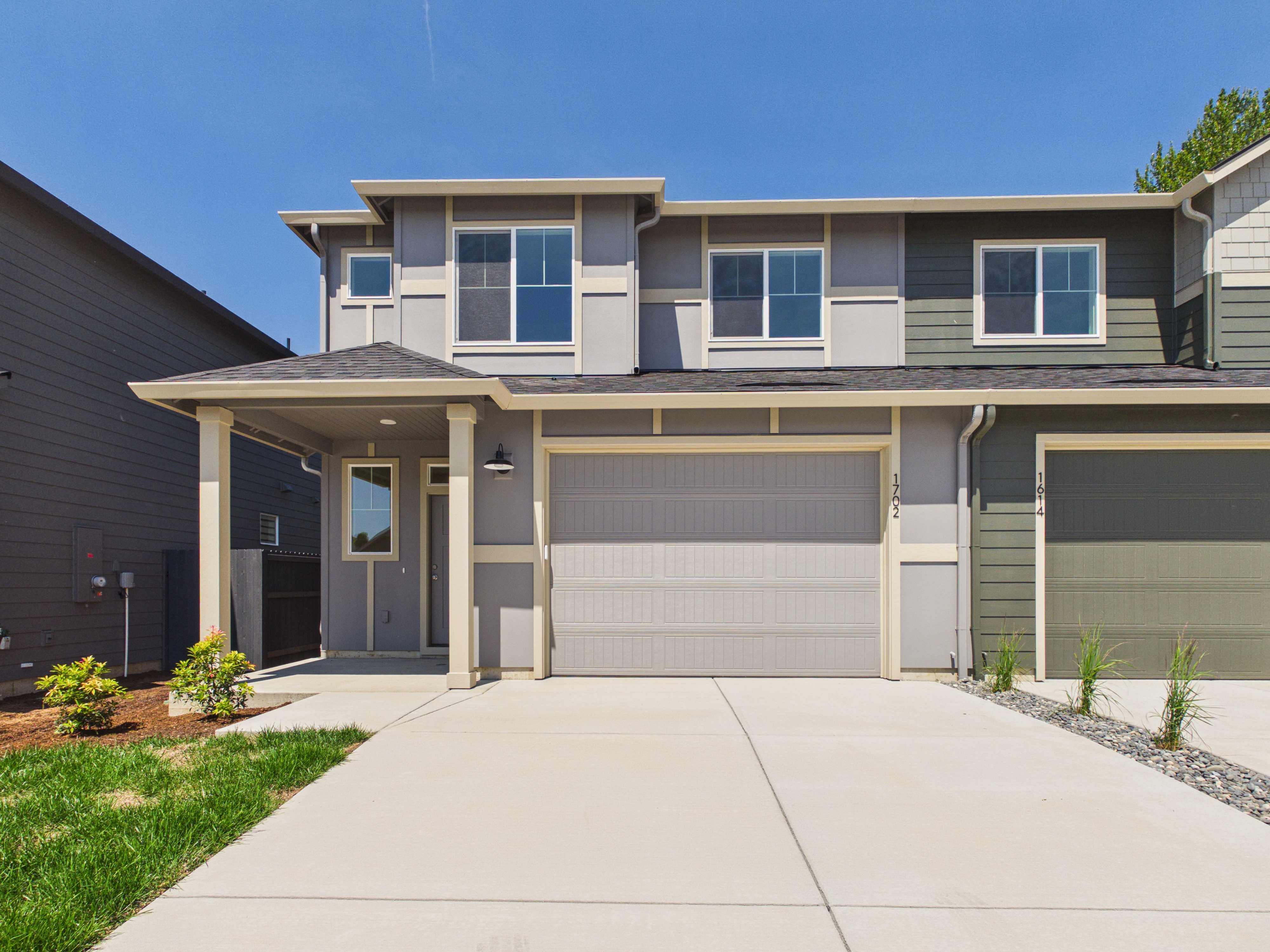 1702 NW 18TH ST (Spruce)