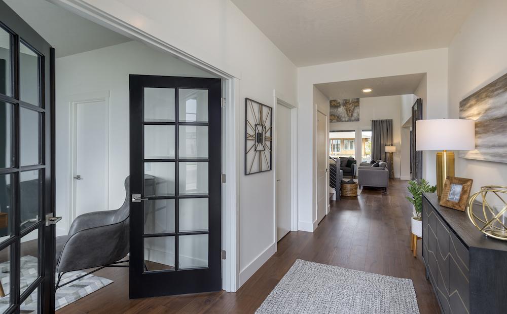 2019 Parade Home 00
