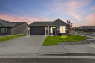Willow - Cherry Grove Lane: Benton City, Washington - New Tradition Homes
