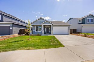 Baker - Grand Prairie Estates: Winlock, Washington - New Tradition Homes