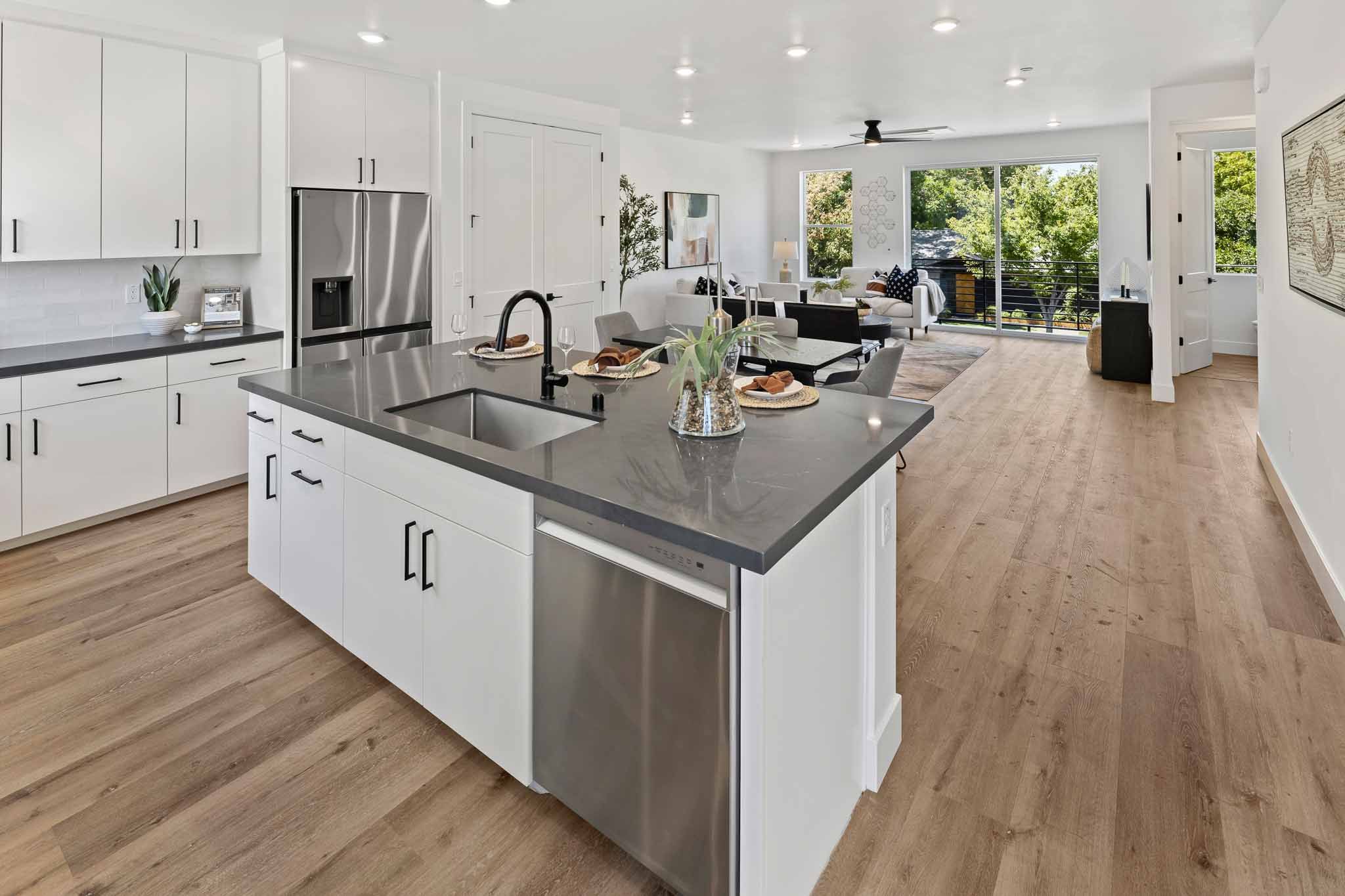 1017 Edwina Justus Loop (The Sierra - A)