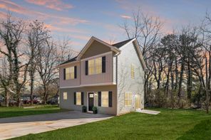 1818 Wilson W Lee Blvd, Statesville, NC 28677