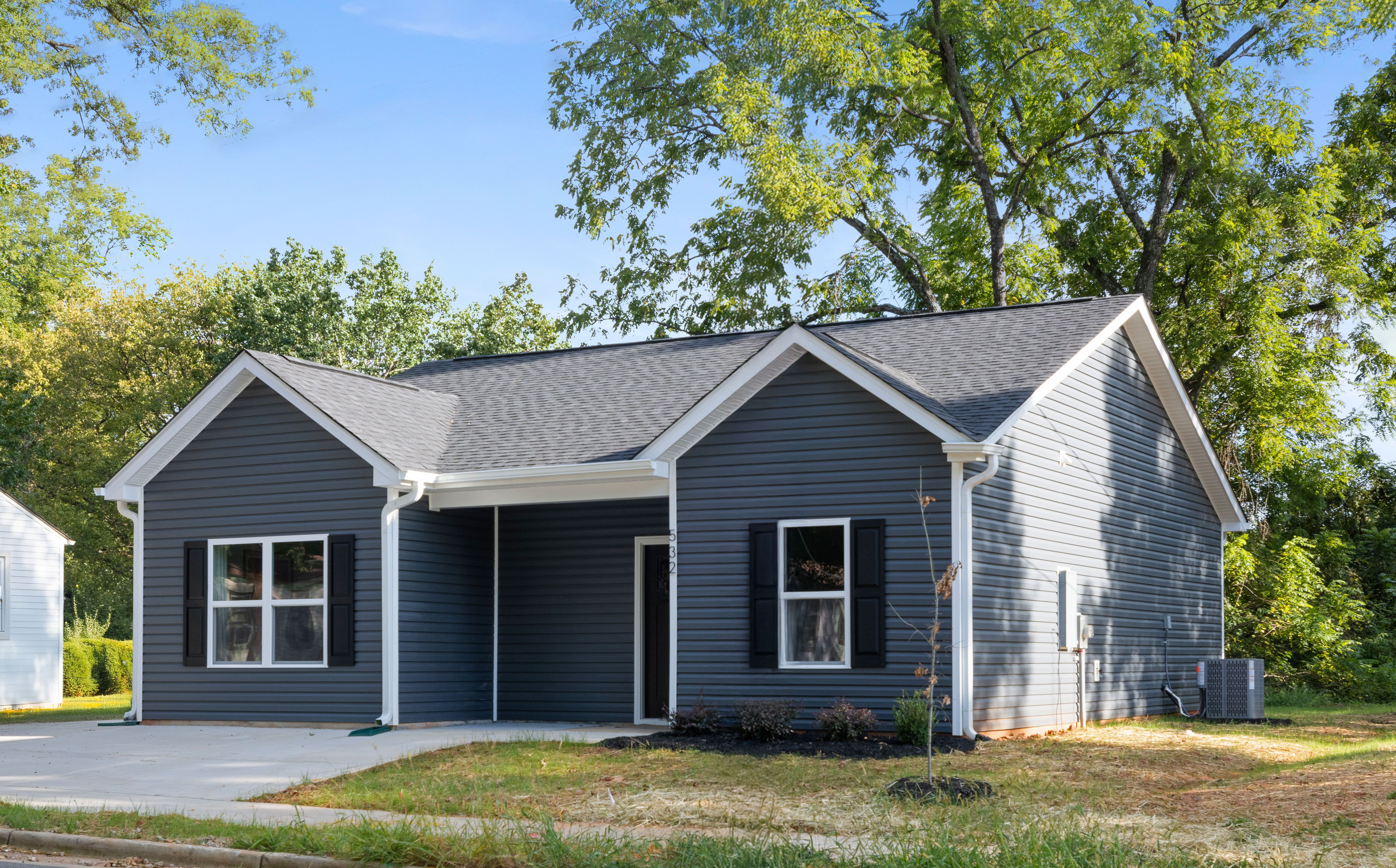 2004 Juniper Dr, Charlotte, NC 28269 floor plan