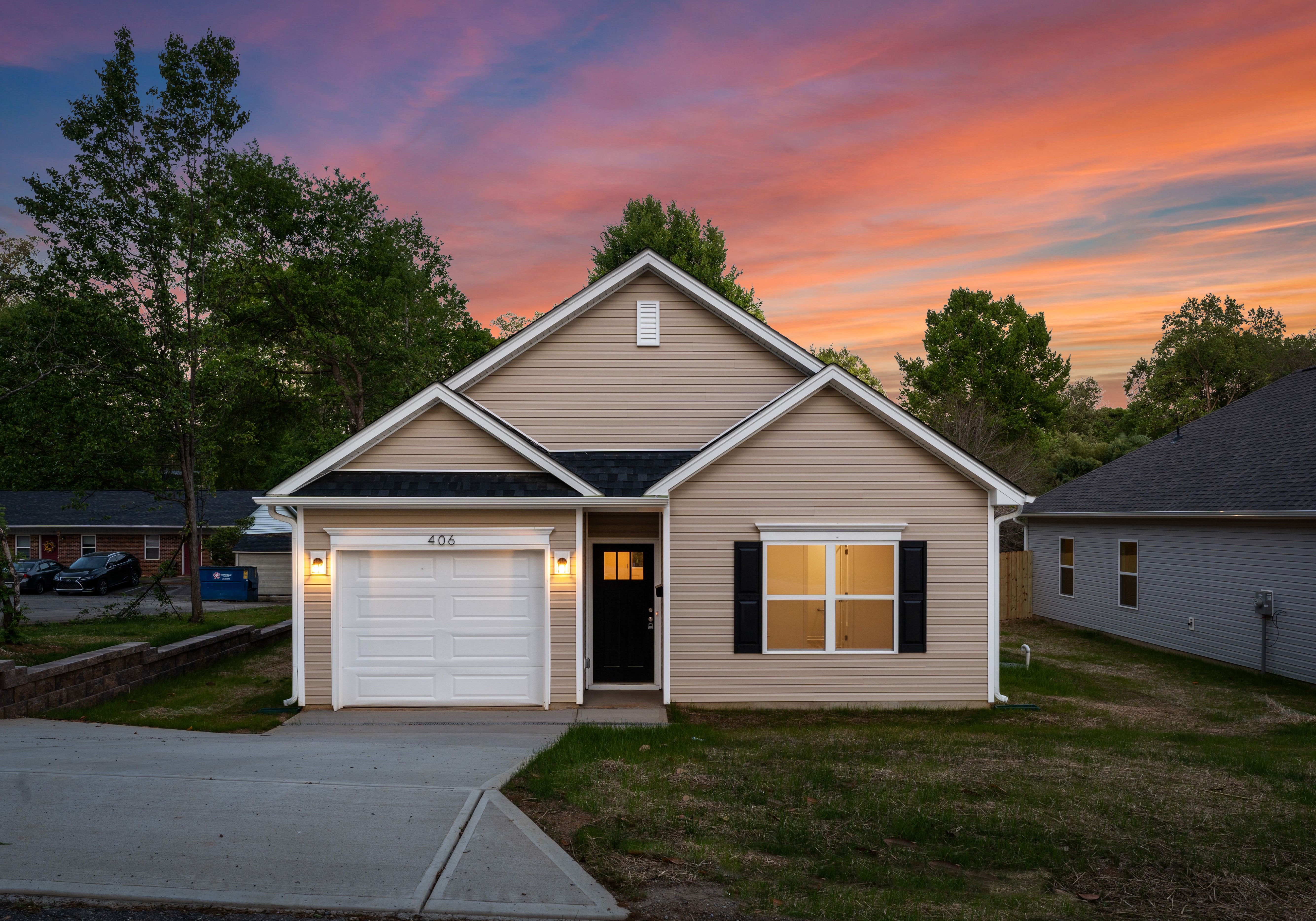 5541 Manning Rd, Charlotte, NC 28269 floor plan