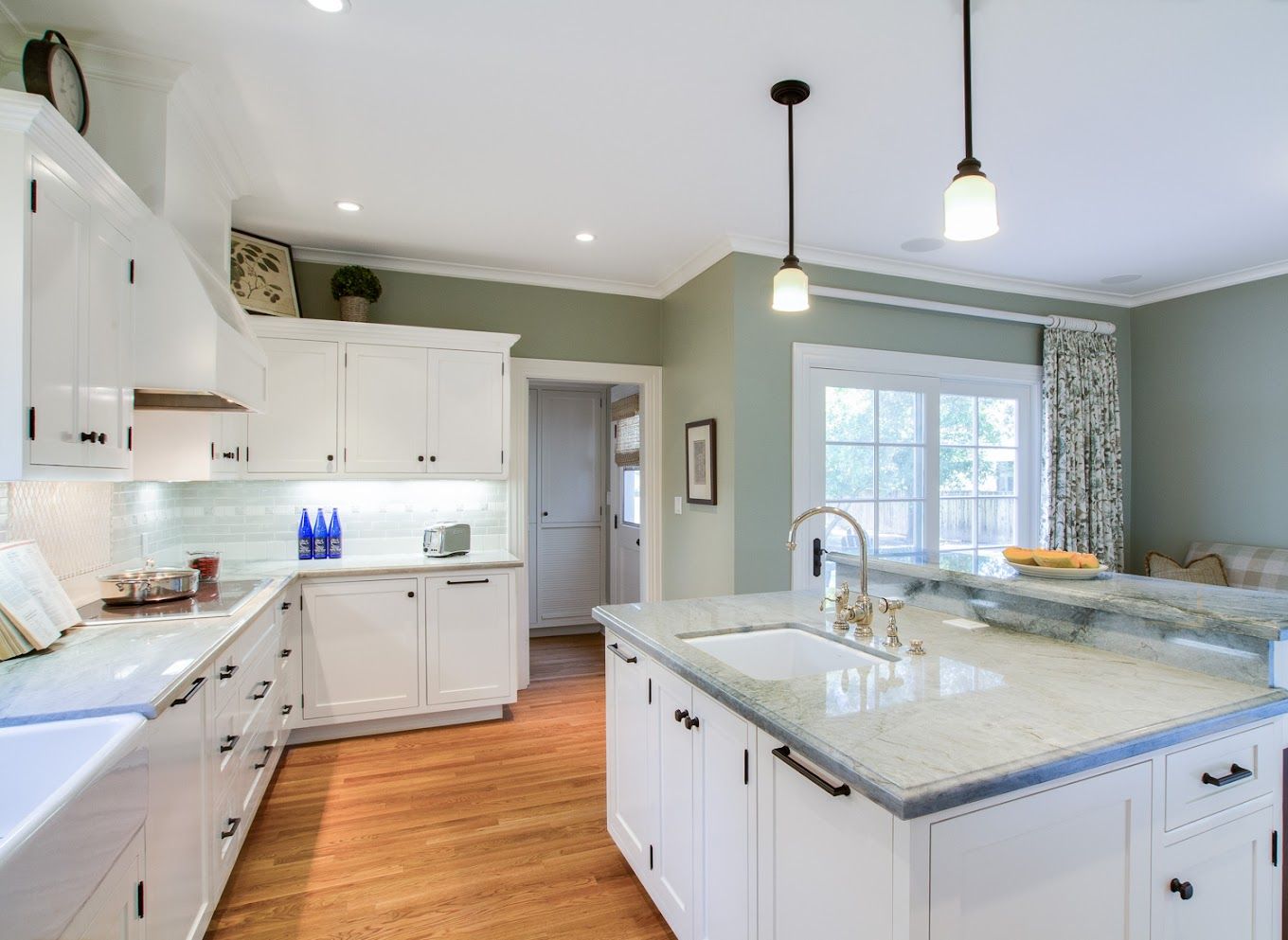 casa en Nott & Associates por Nott & Associates