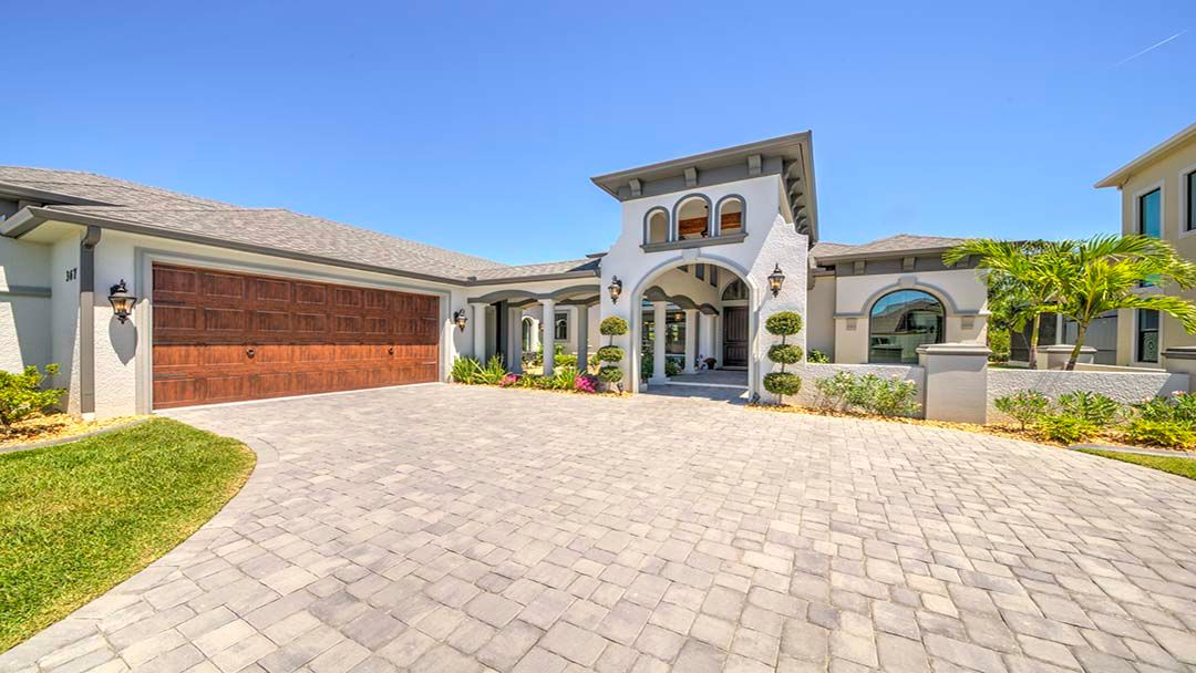 Nuvision Builders por Nuvision Builders en Melbourne Florida