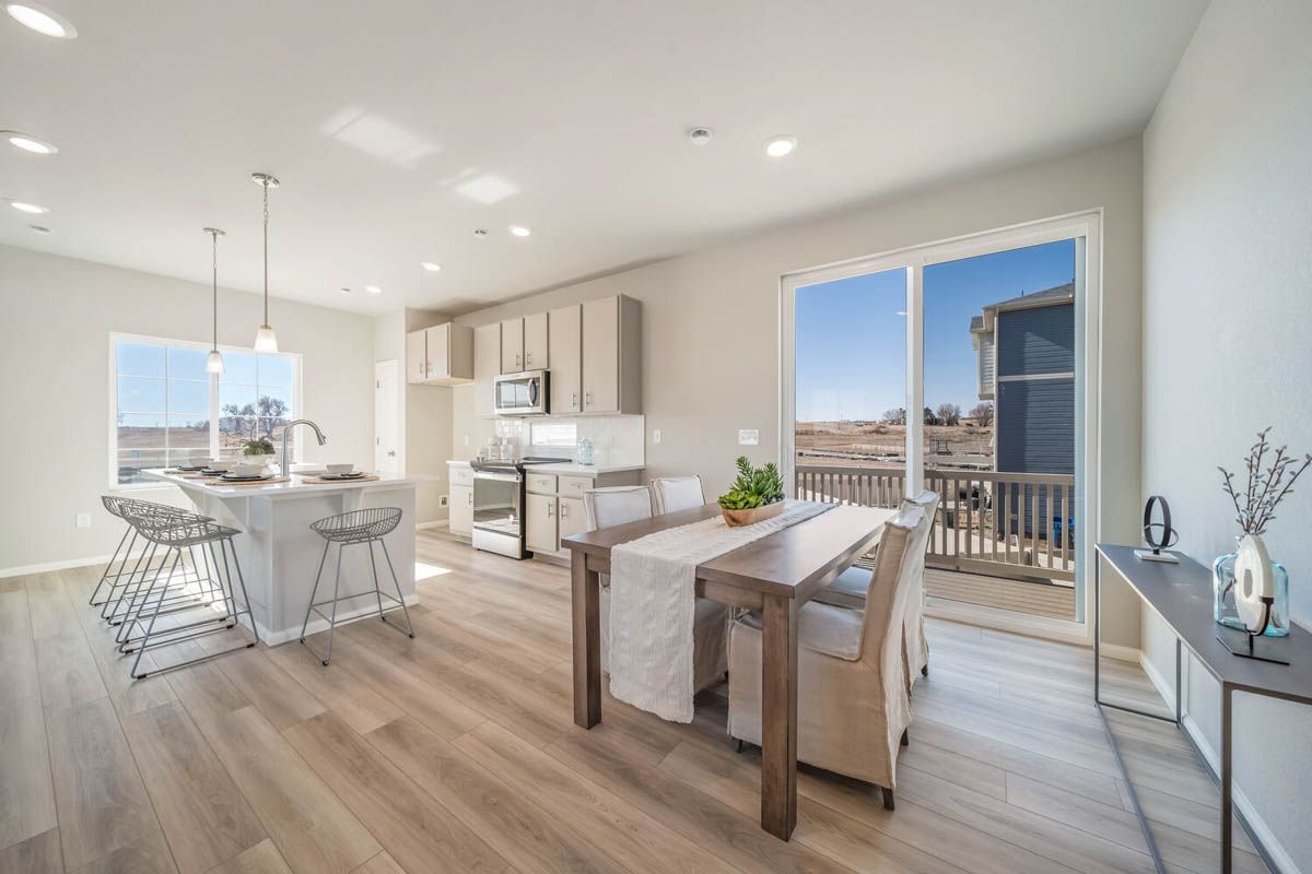 Clydesdale Dining Area and Kitchen