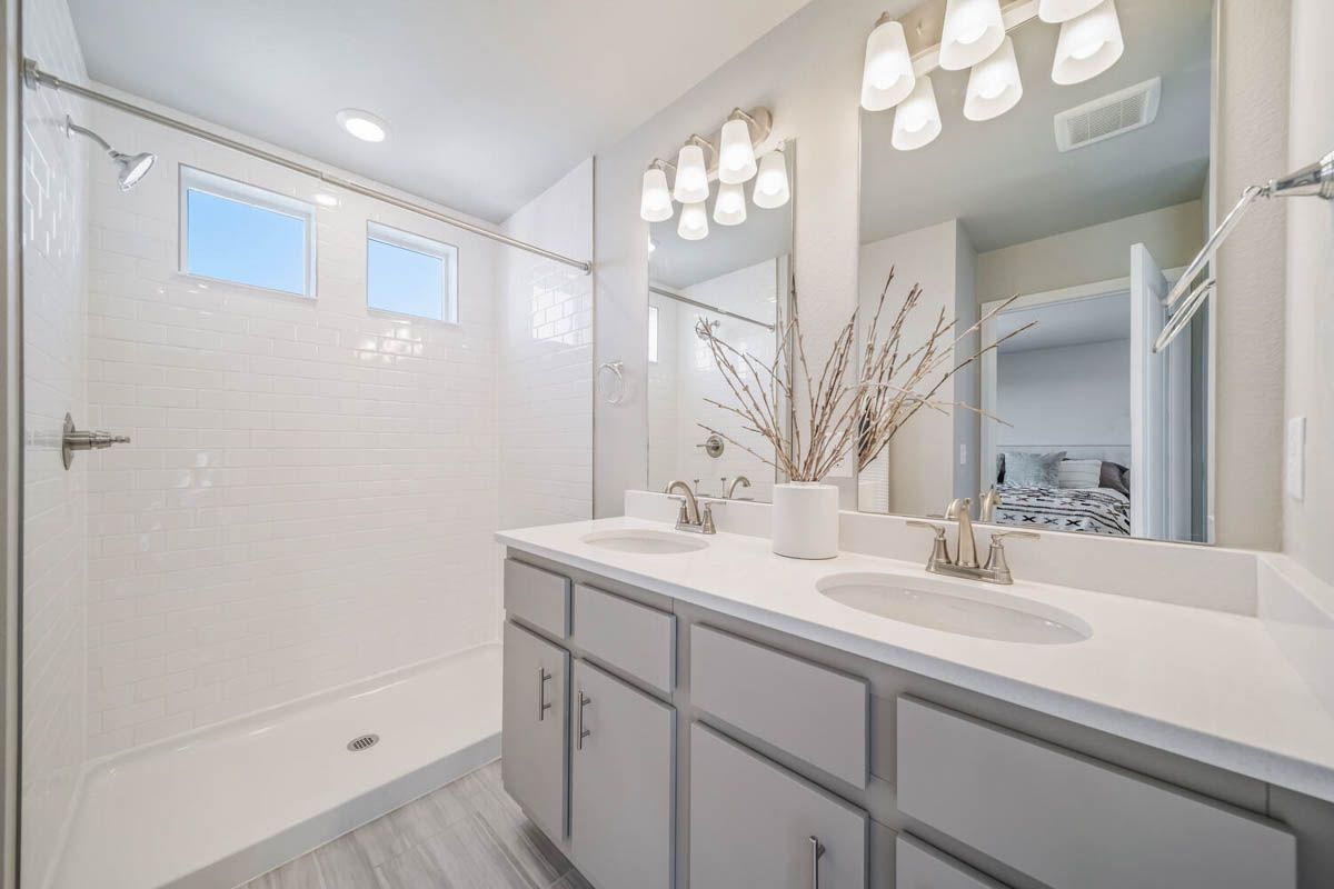 Clydesdale Primary Bath