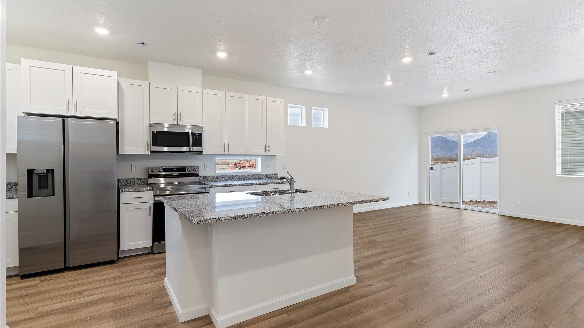 Dalton Kitchen