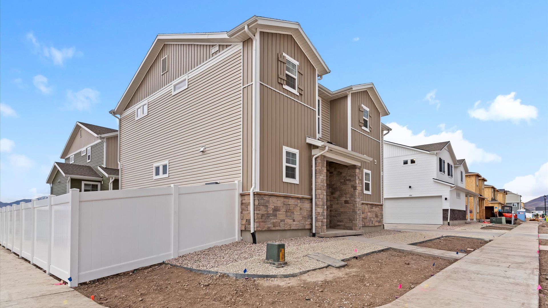 Dalton Exterior