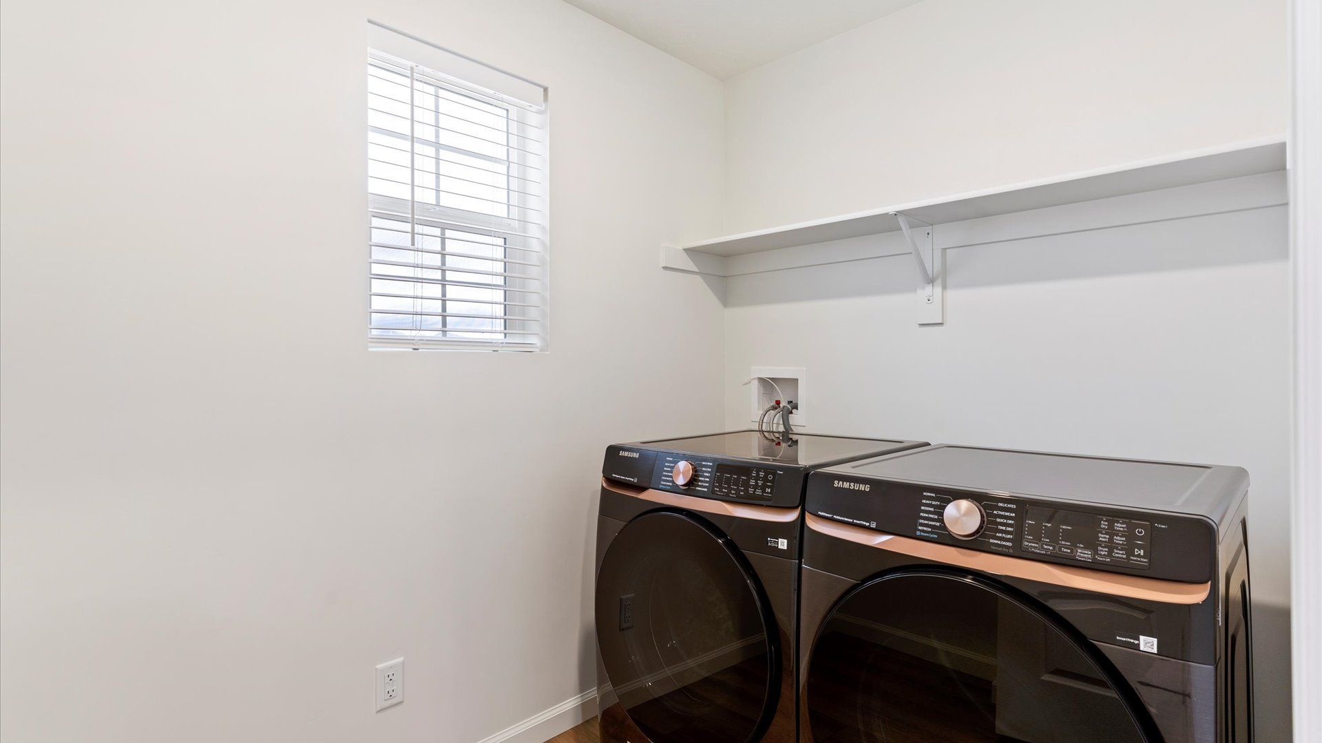 Dalton Laundry Room