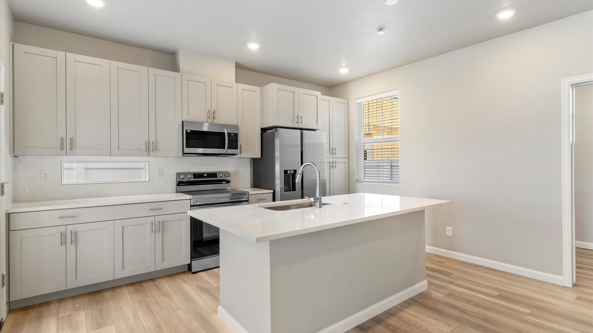 Helena Kitchen