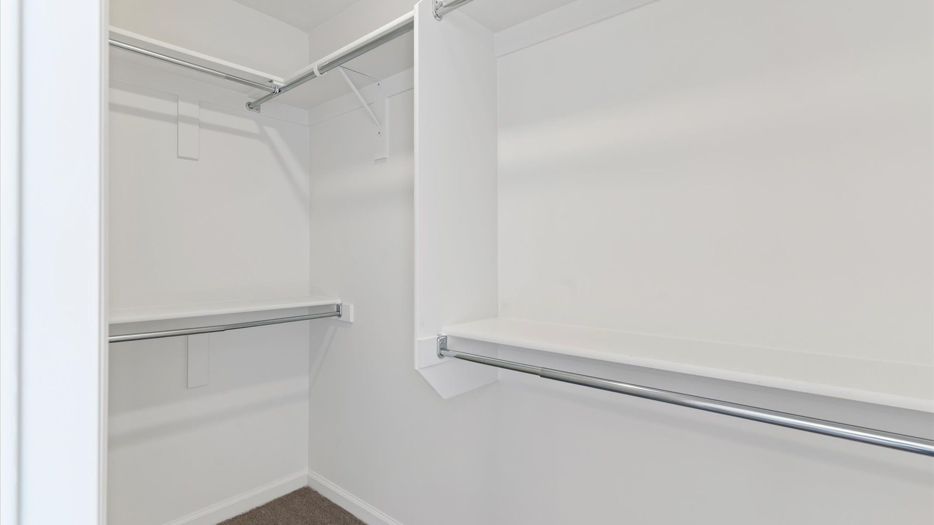Albright Walk-In Closet