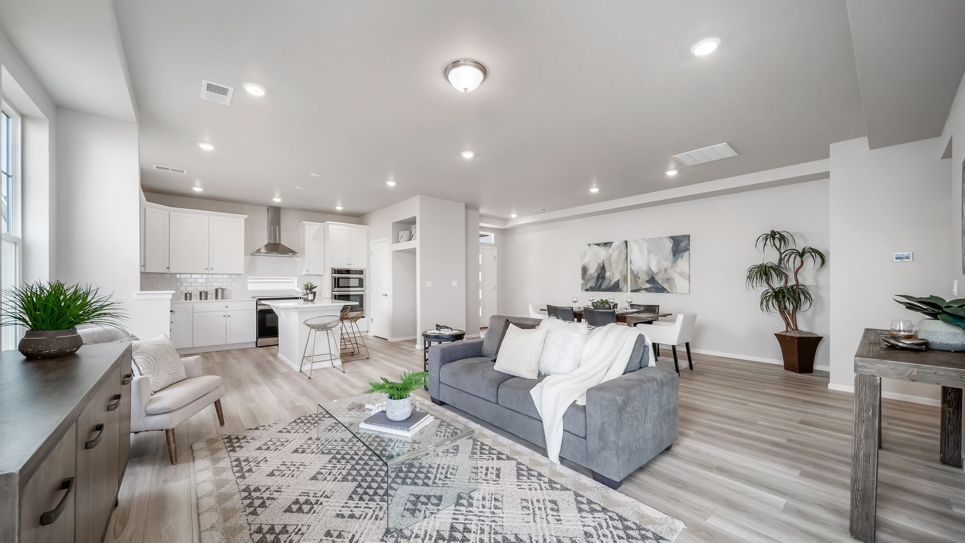 Great Room to Kitchen