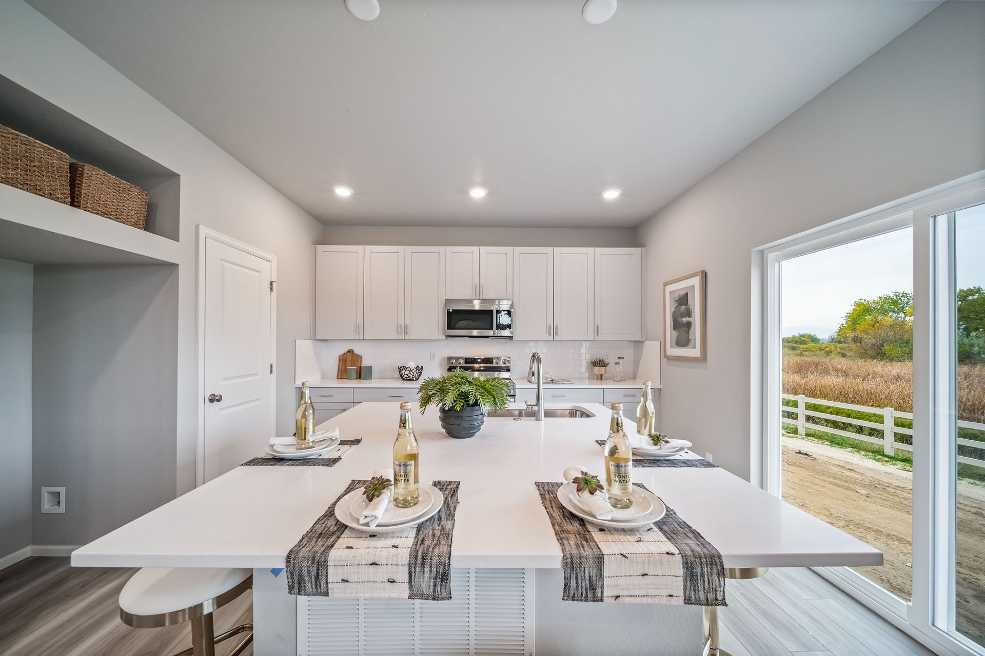 974 Wonder Thompson River Ranch 4403