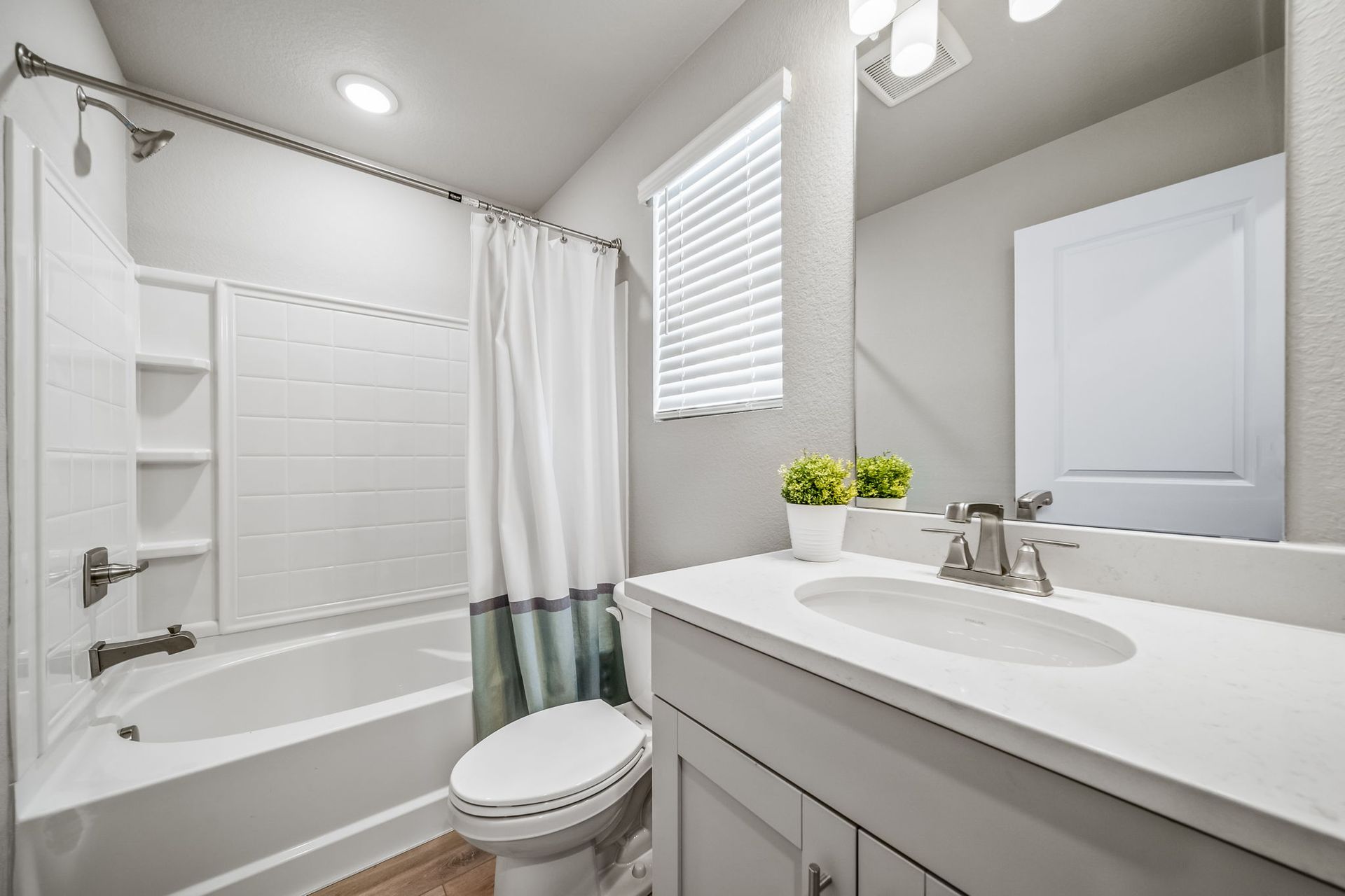 Neo Bathroom