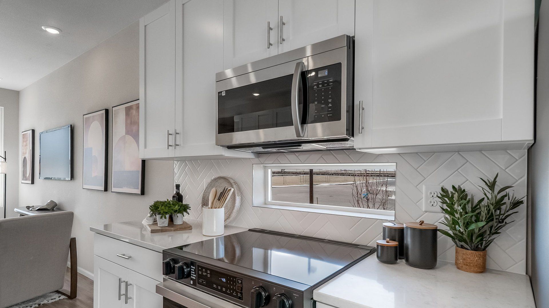 Clarence Kitchen