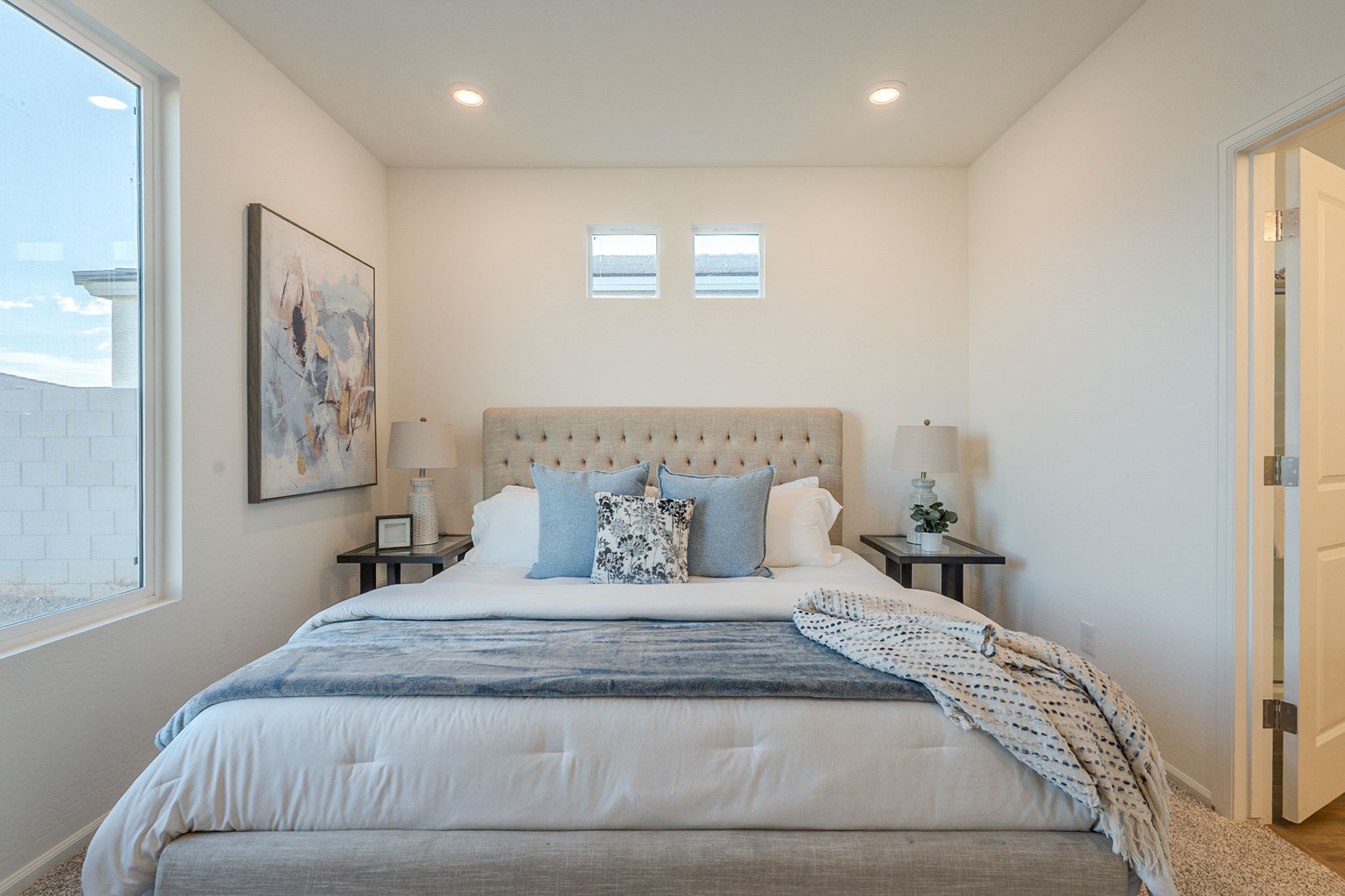 This is a staged Agave Home. Options and colors may vary.