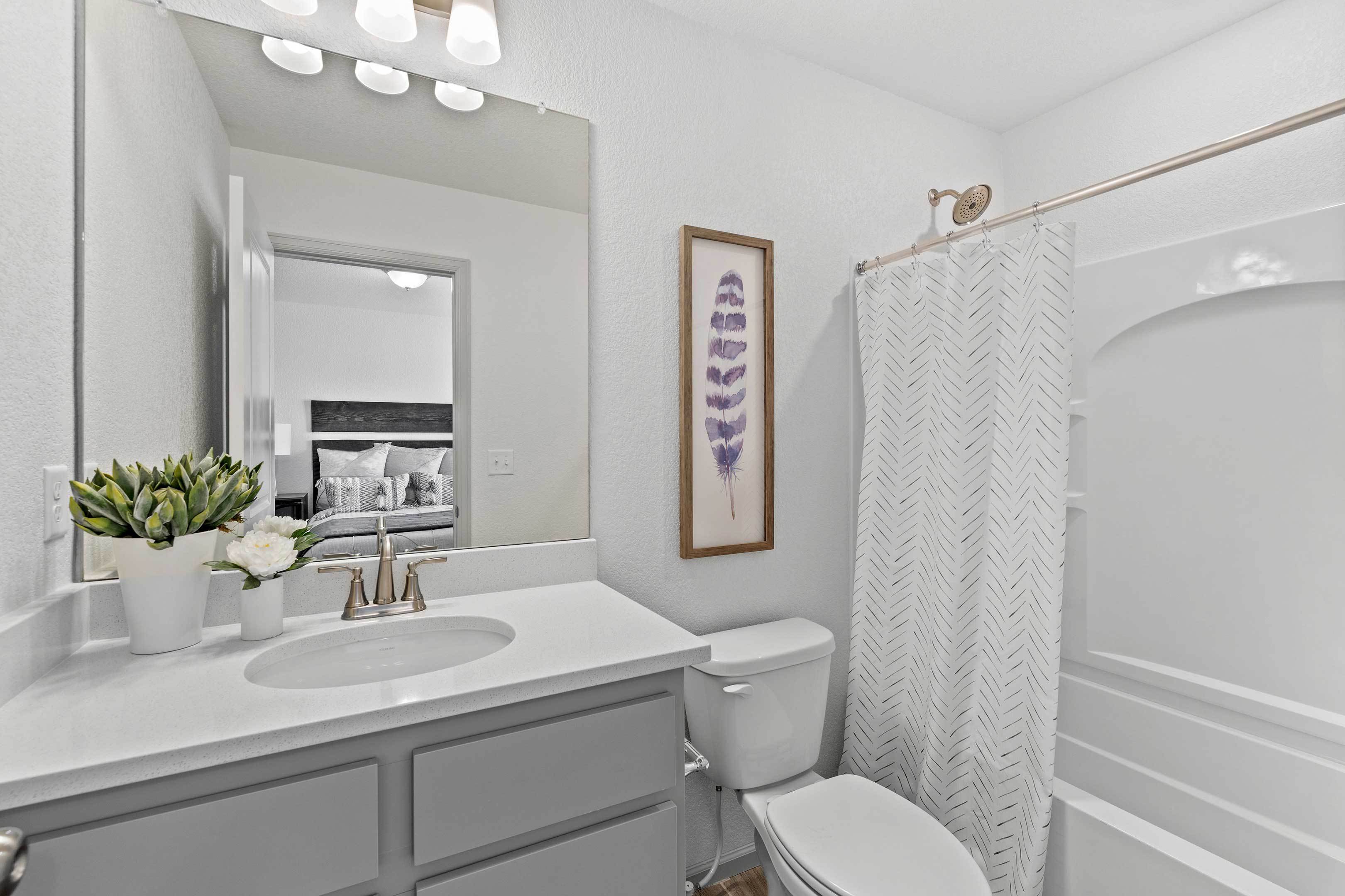 2nd Bathroom