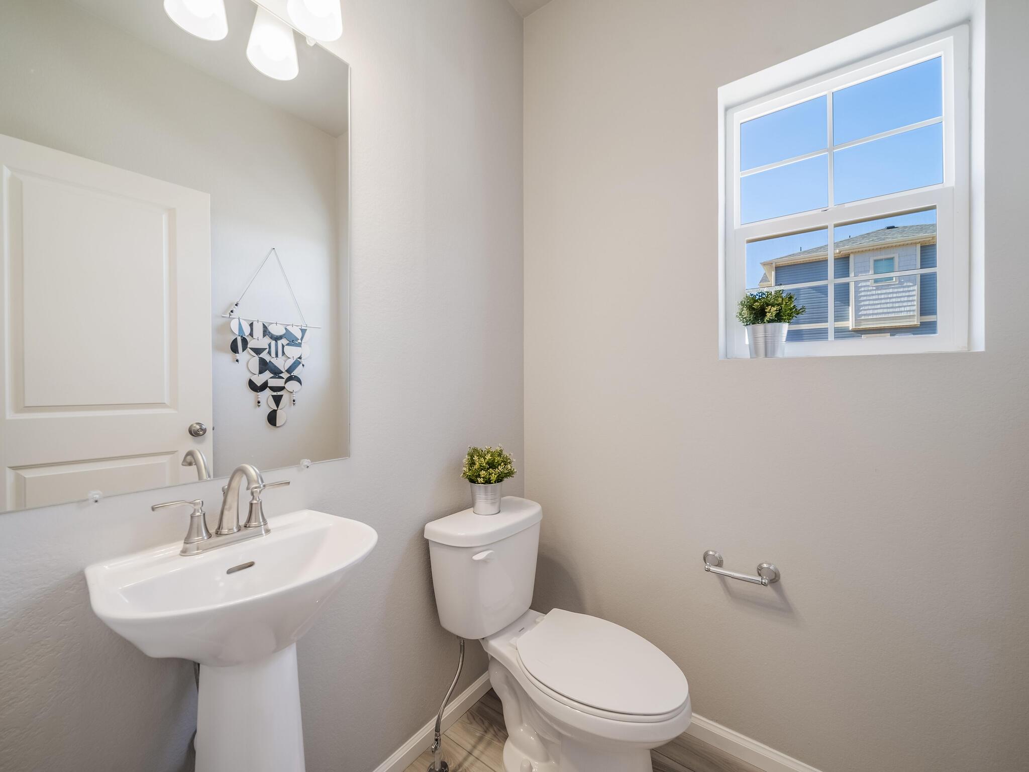 Clydesdale Powder Room