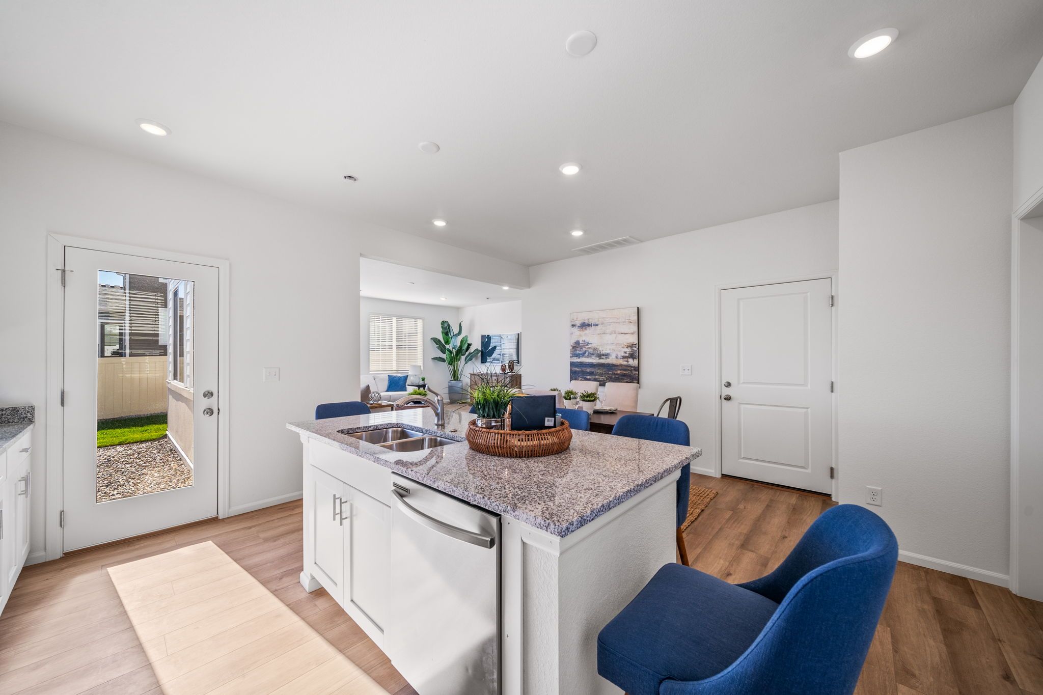 Helena Kitchen