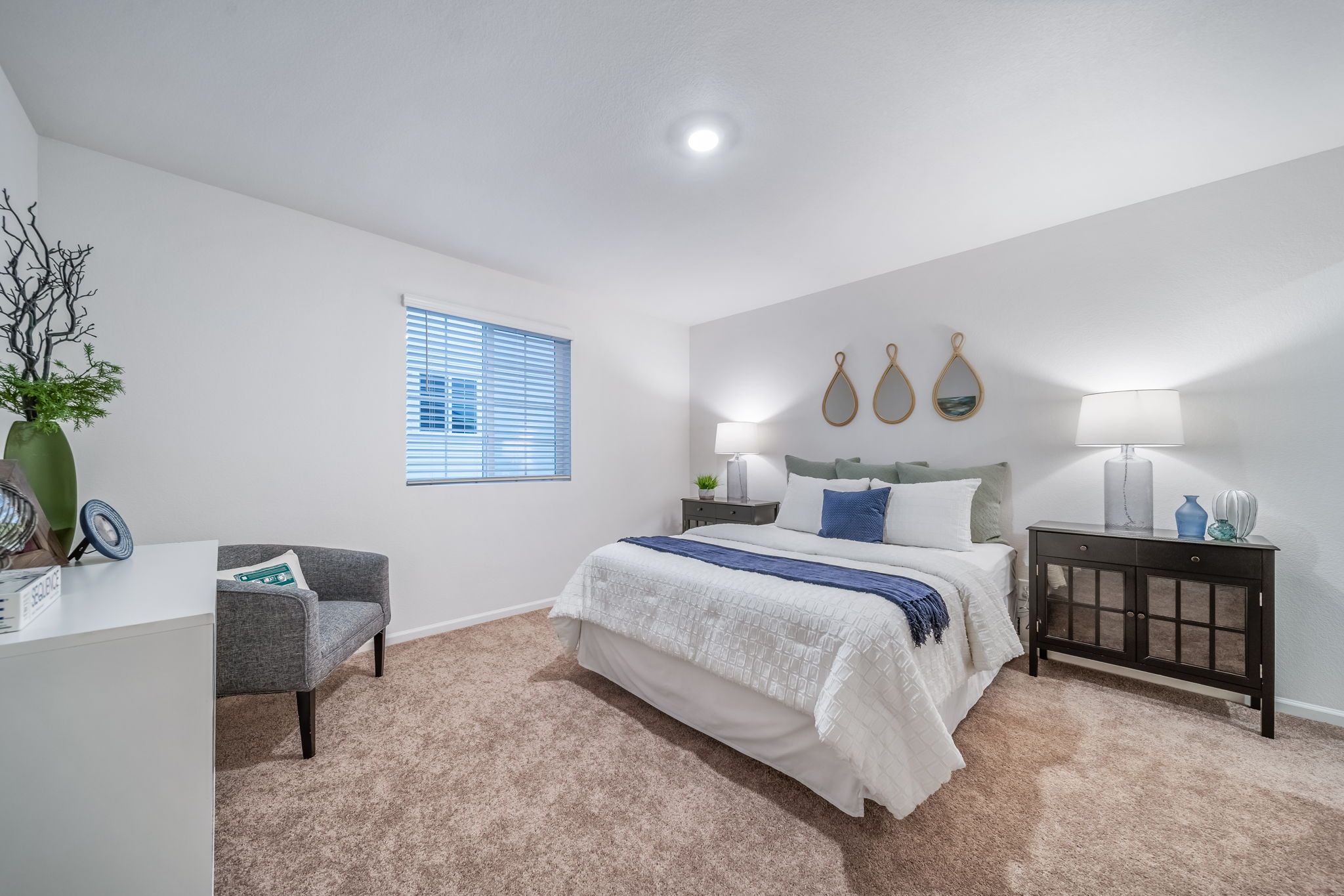 Esprit Secondary Room
