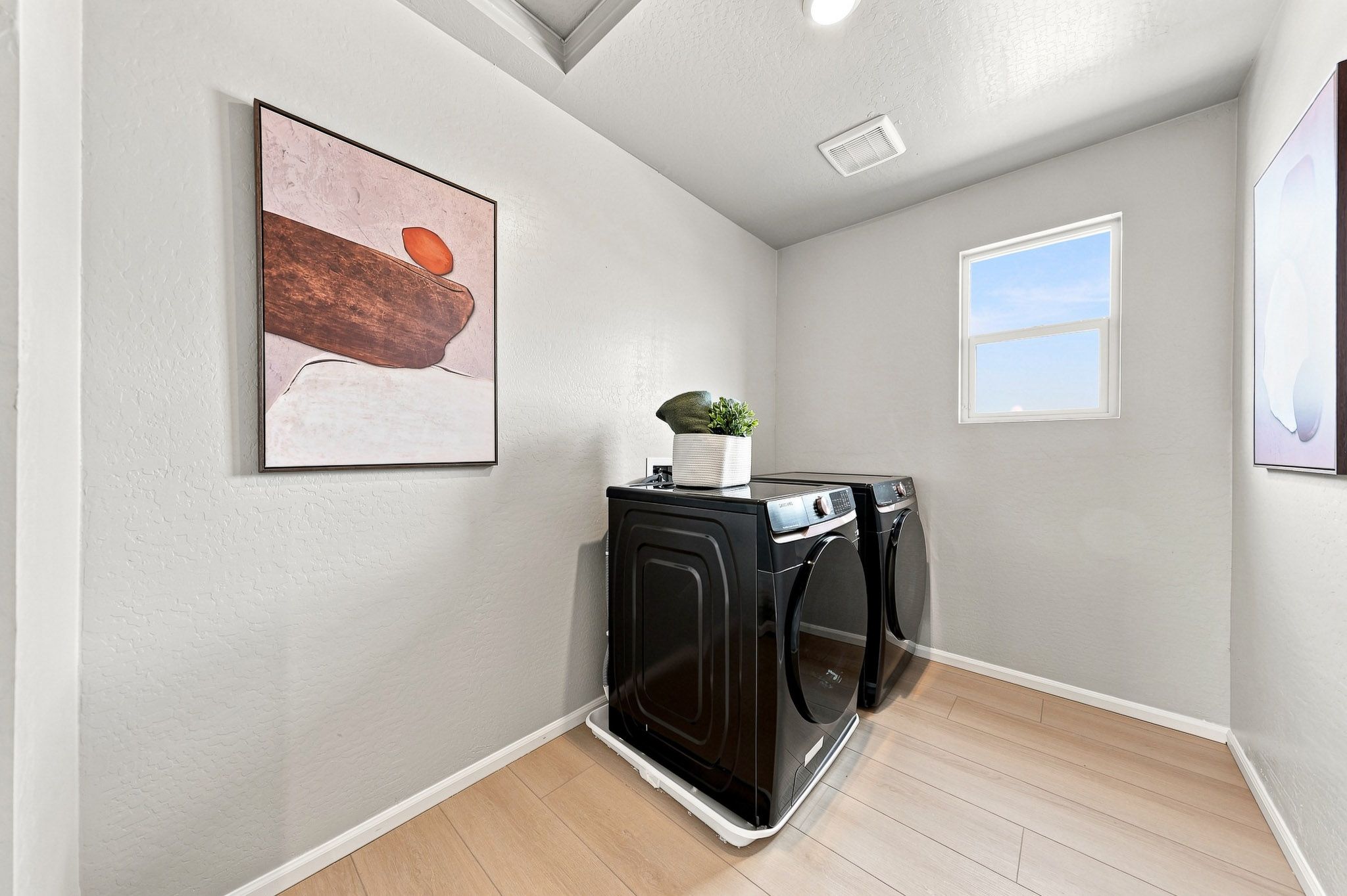 Wonder Interior
