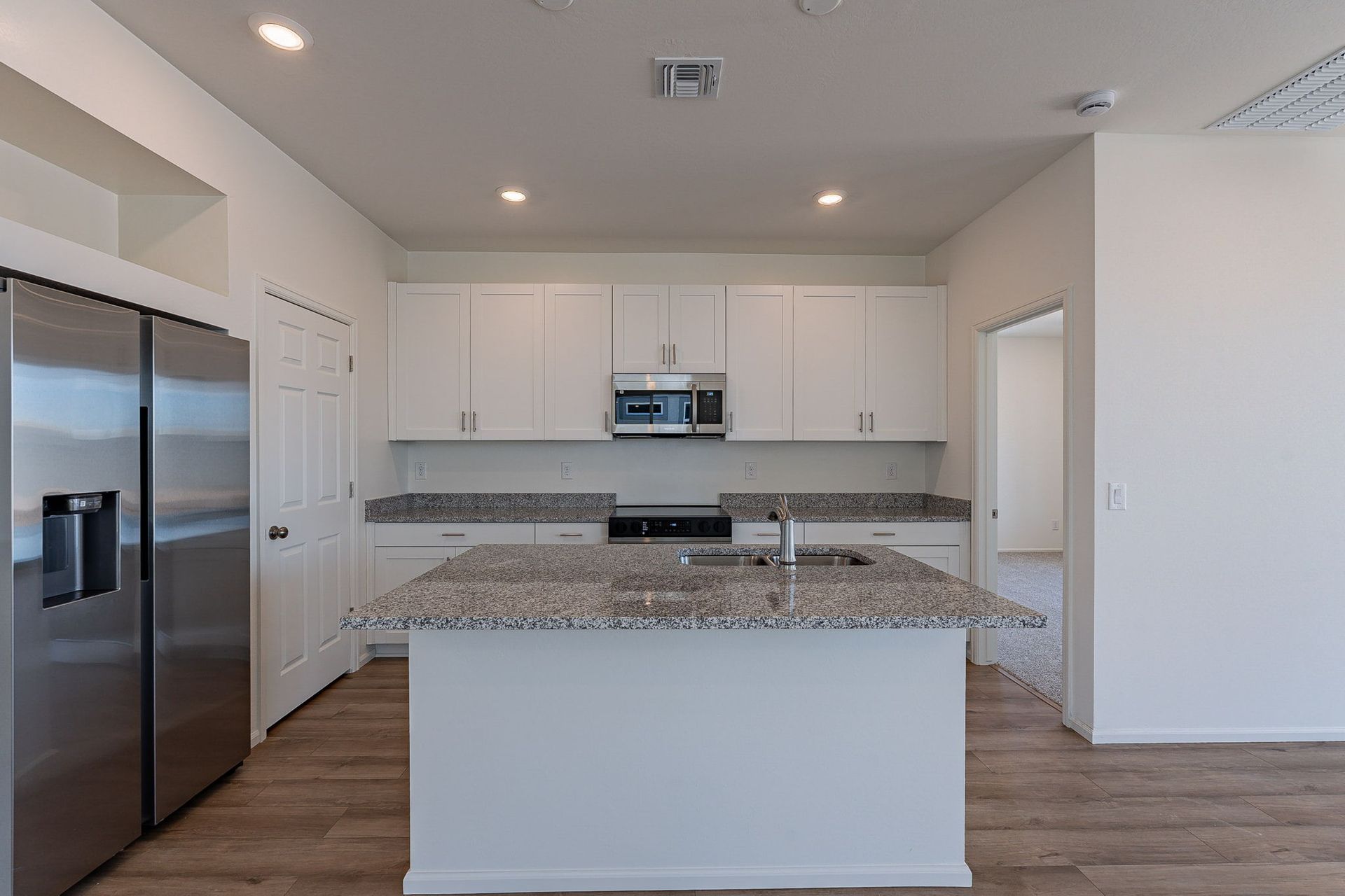 This is an example of a Yarrow Home. Options and colors may vary.