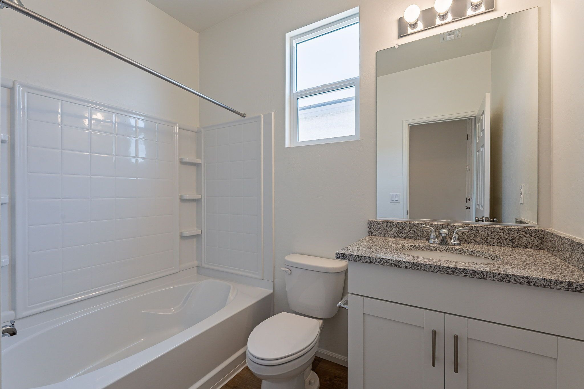 This is an example of a Yarrow Home. Options and colors may vary.