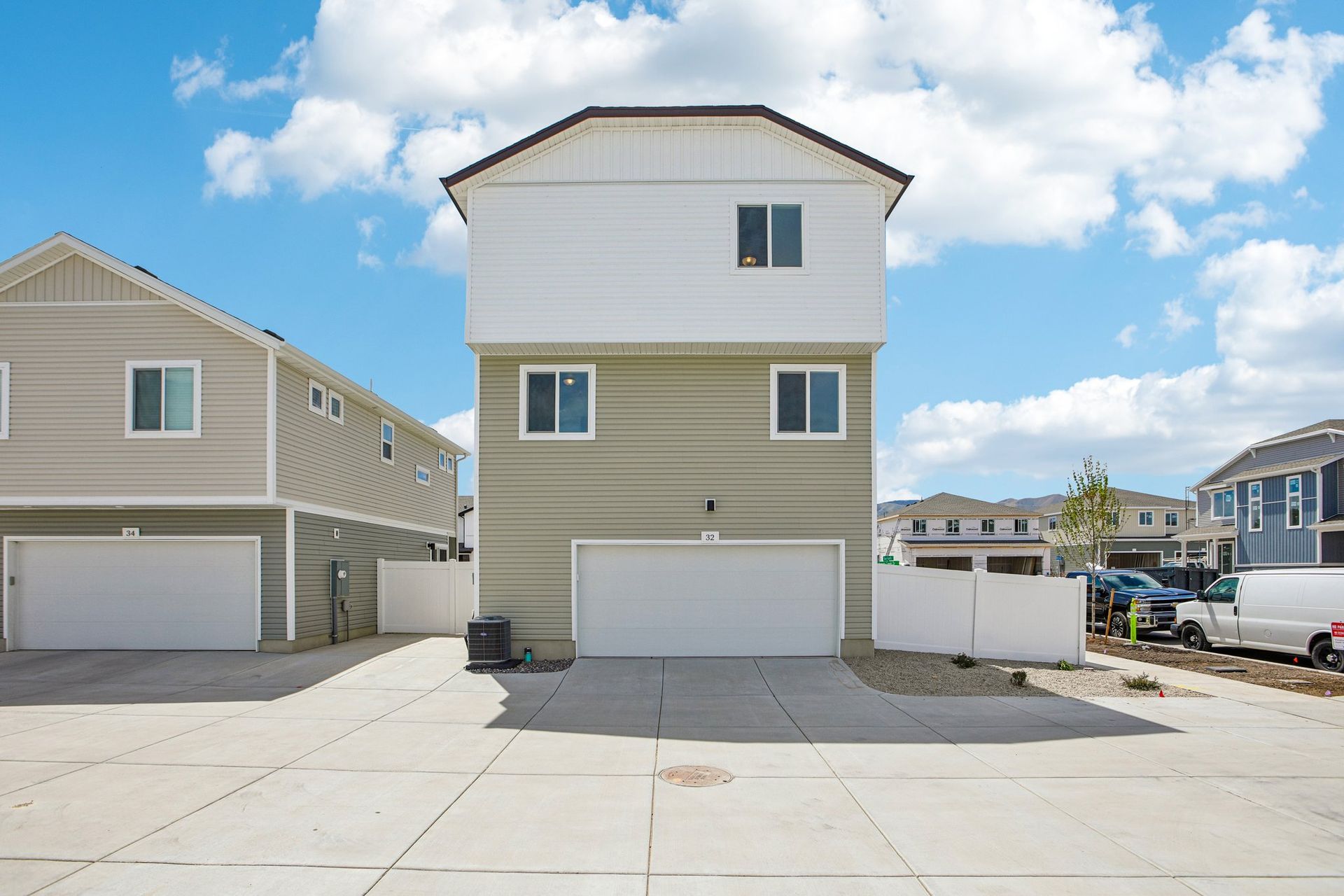 Rand Exterior