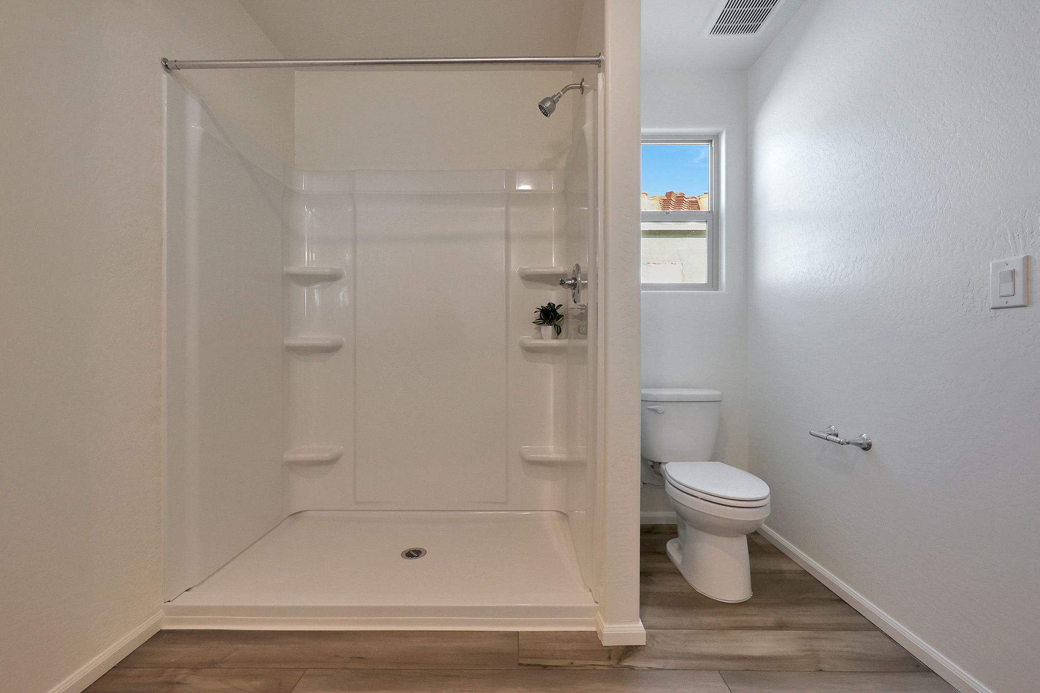 This is a staged Saguaro Home. Options and colors may vary.