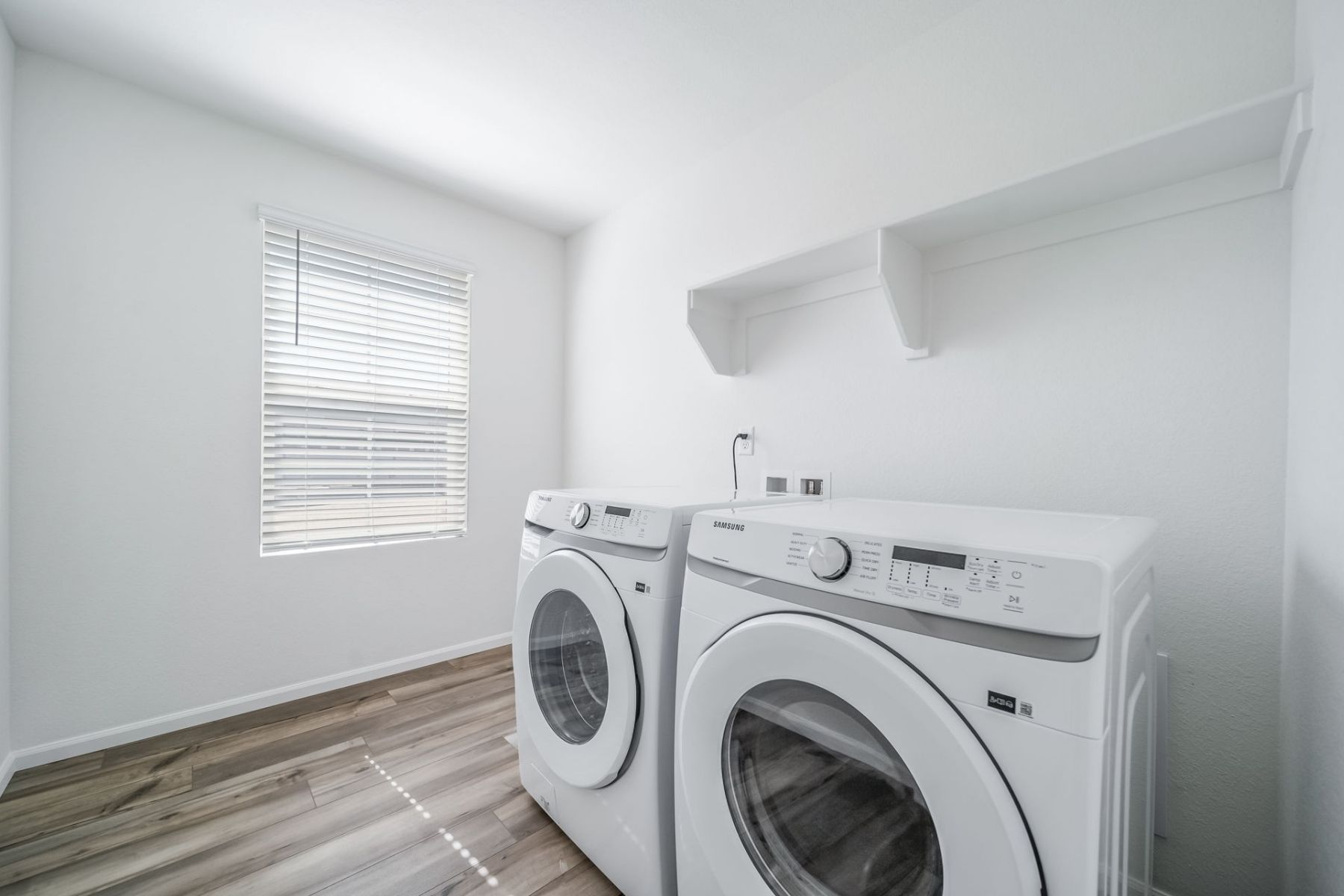Selma laundry room