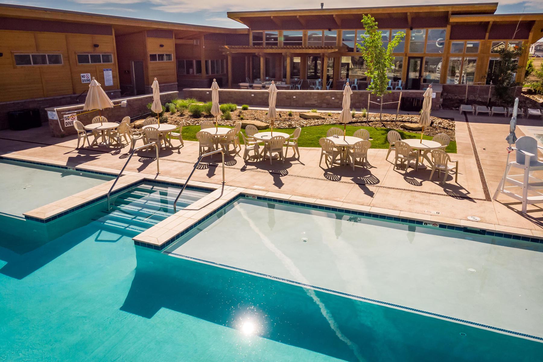 Erie Highlands Clubhouse Pool