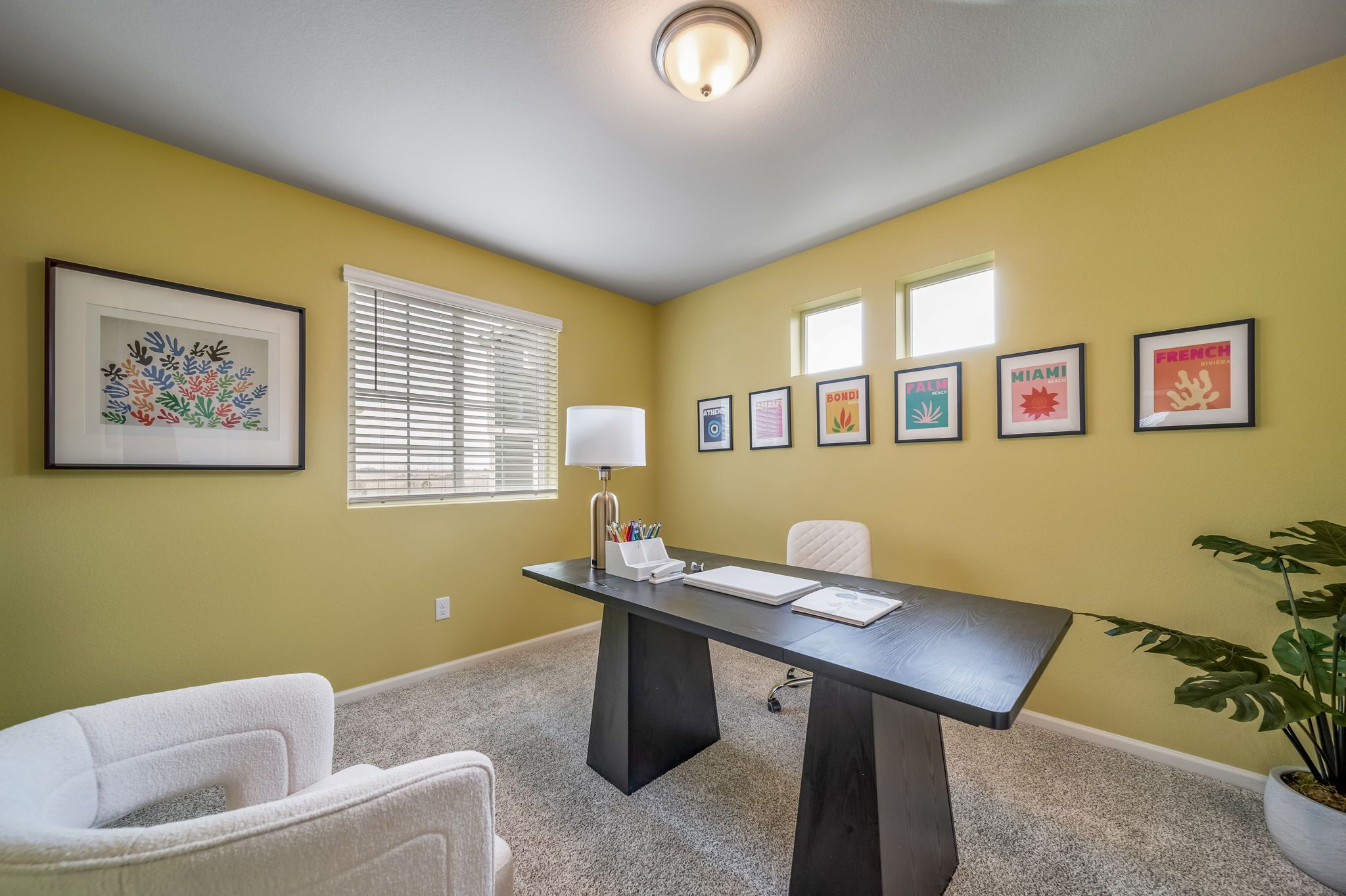 Shire bedroom 2/office