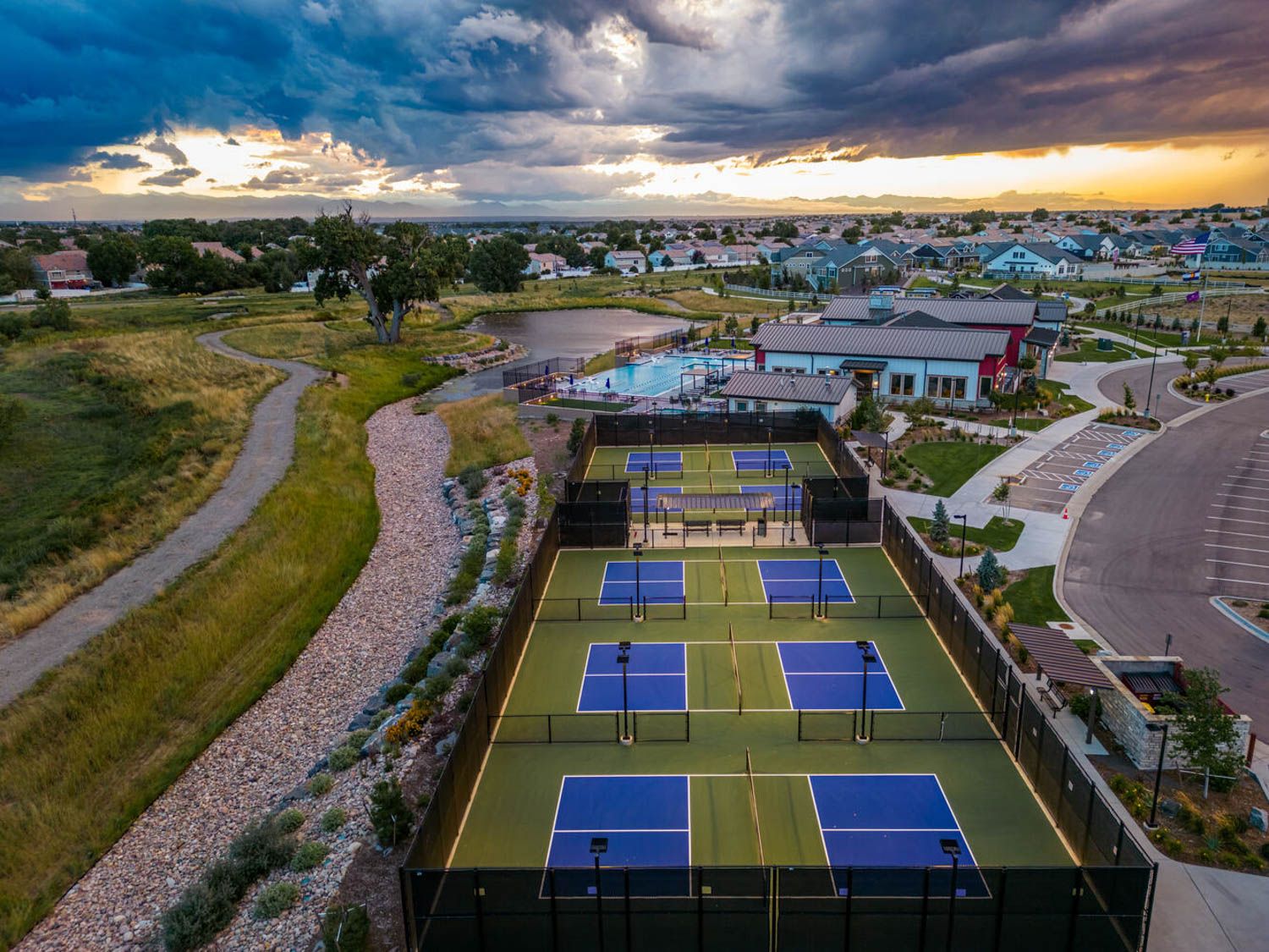 The Reserve boasts a private clubhouse with state-of-the-art fitness facilities.